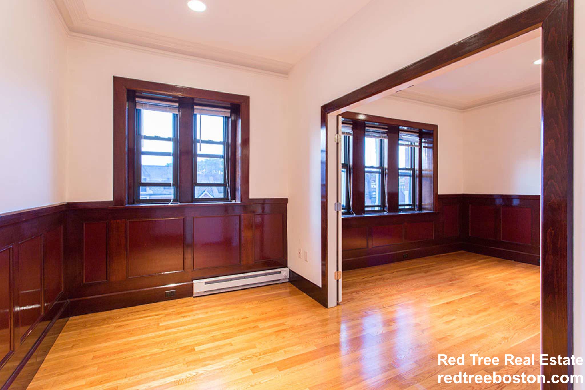 254 Newbury St, Back Bay