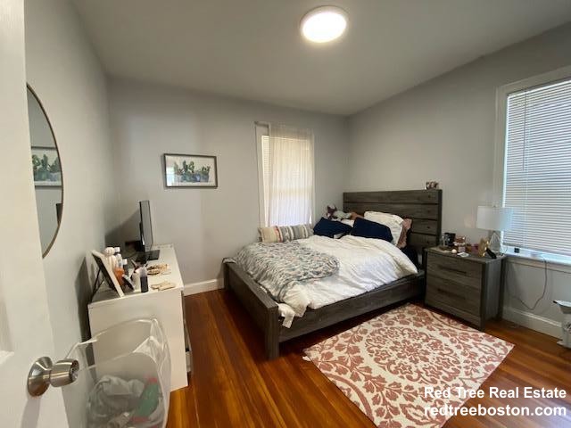 4 bed, 2 bath apartment for rent at 28 Hunnewell Ave Unit 3, Brighton — photo 20 of 25