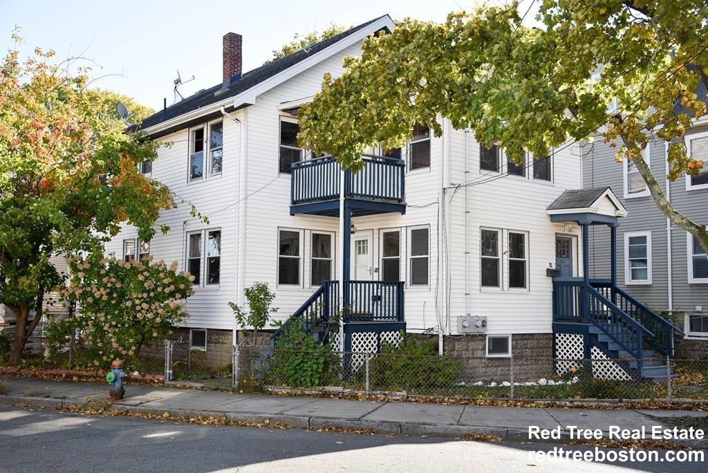 3 bed, 1 bath apartment for rent at 28 Welsh St Unit 1, Malden — photo 2 of 12