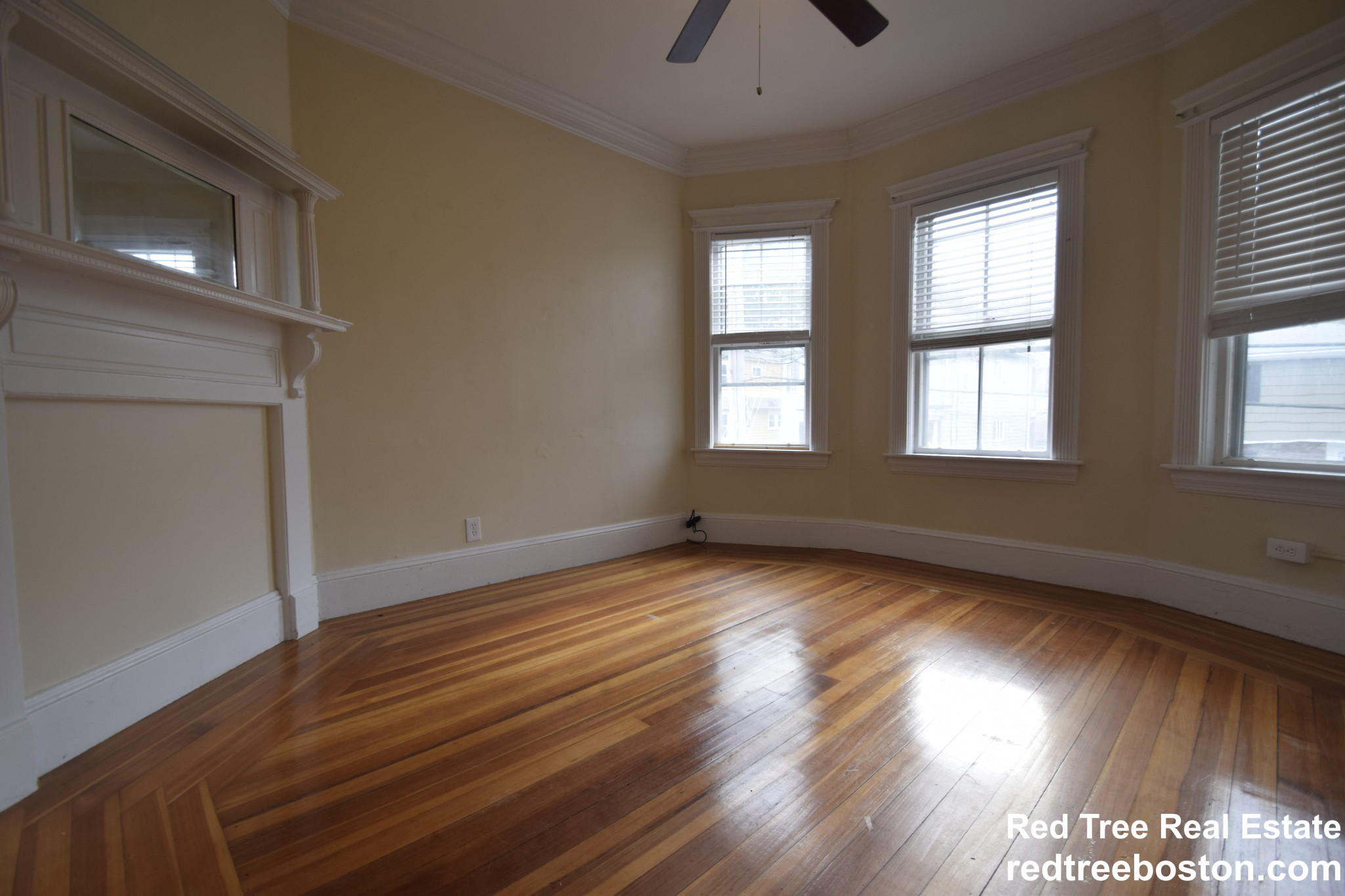 65 Olcott St, Watertown