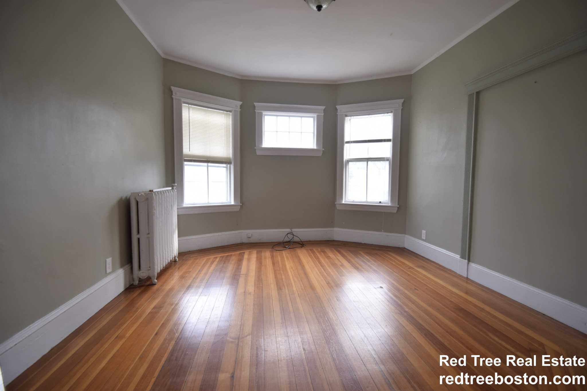 65 Olcott St, Watertown