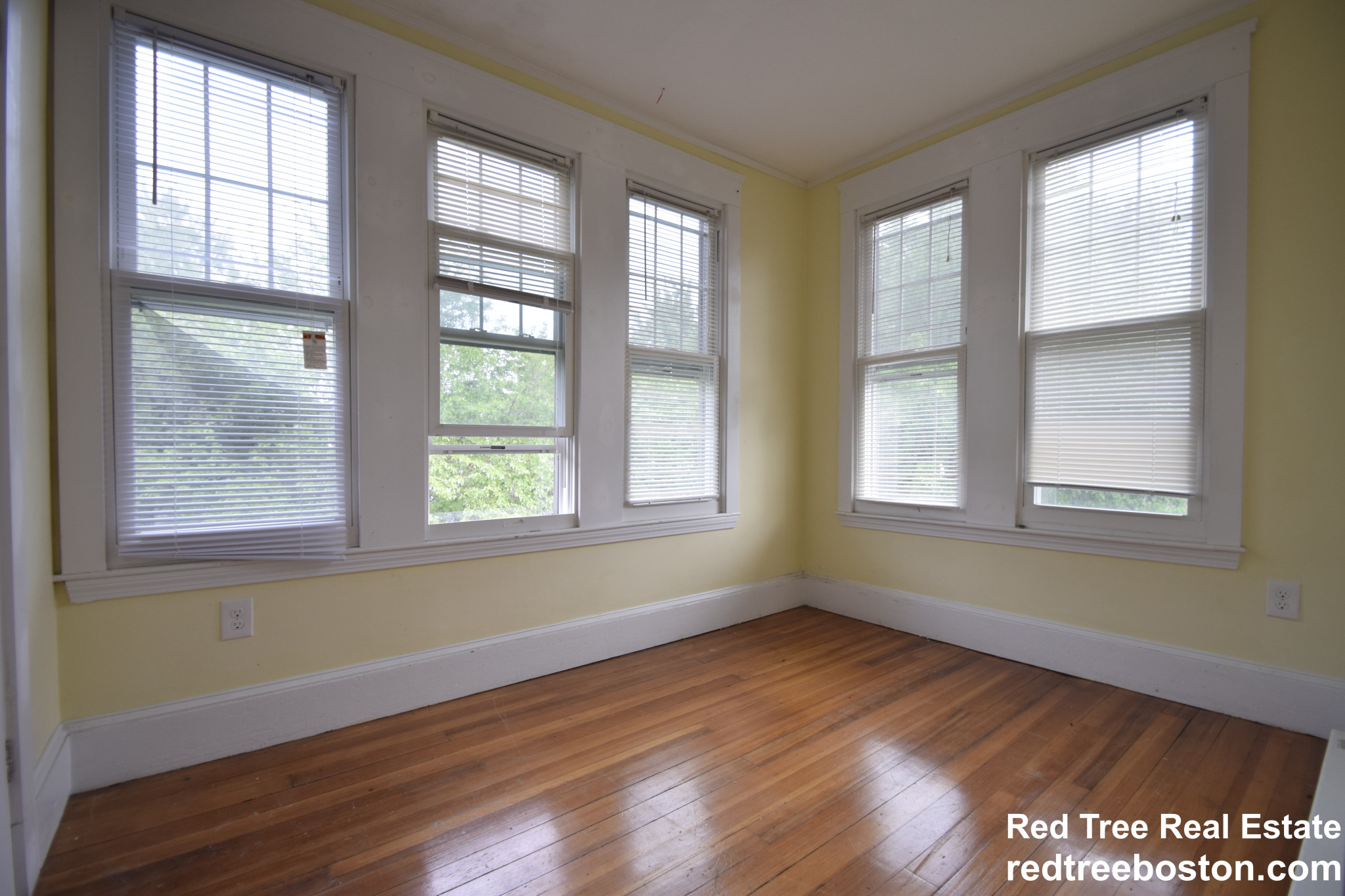 65 Olcott St, Watertown