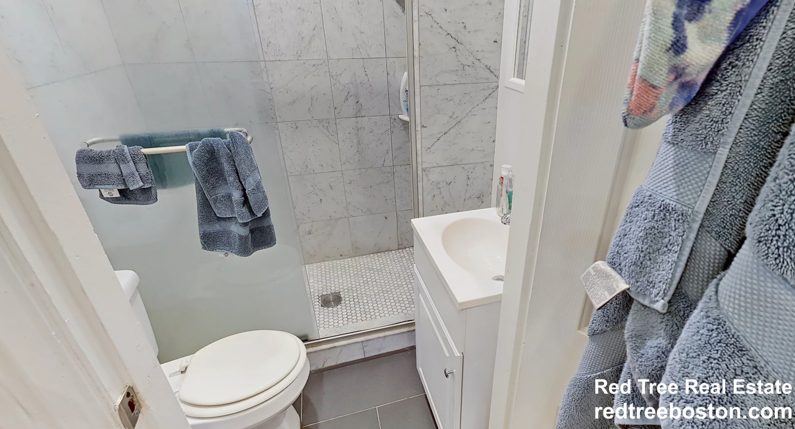 225 Newbury St, Back Bay