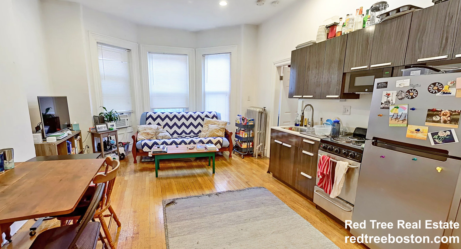 225 Newbury St, Back Bay