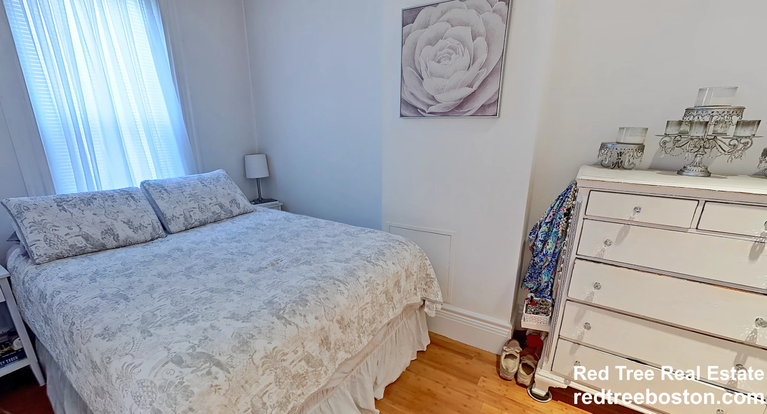 254 Newbury St, Back Bay