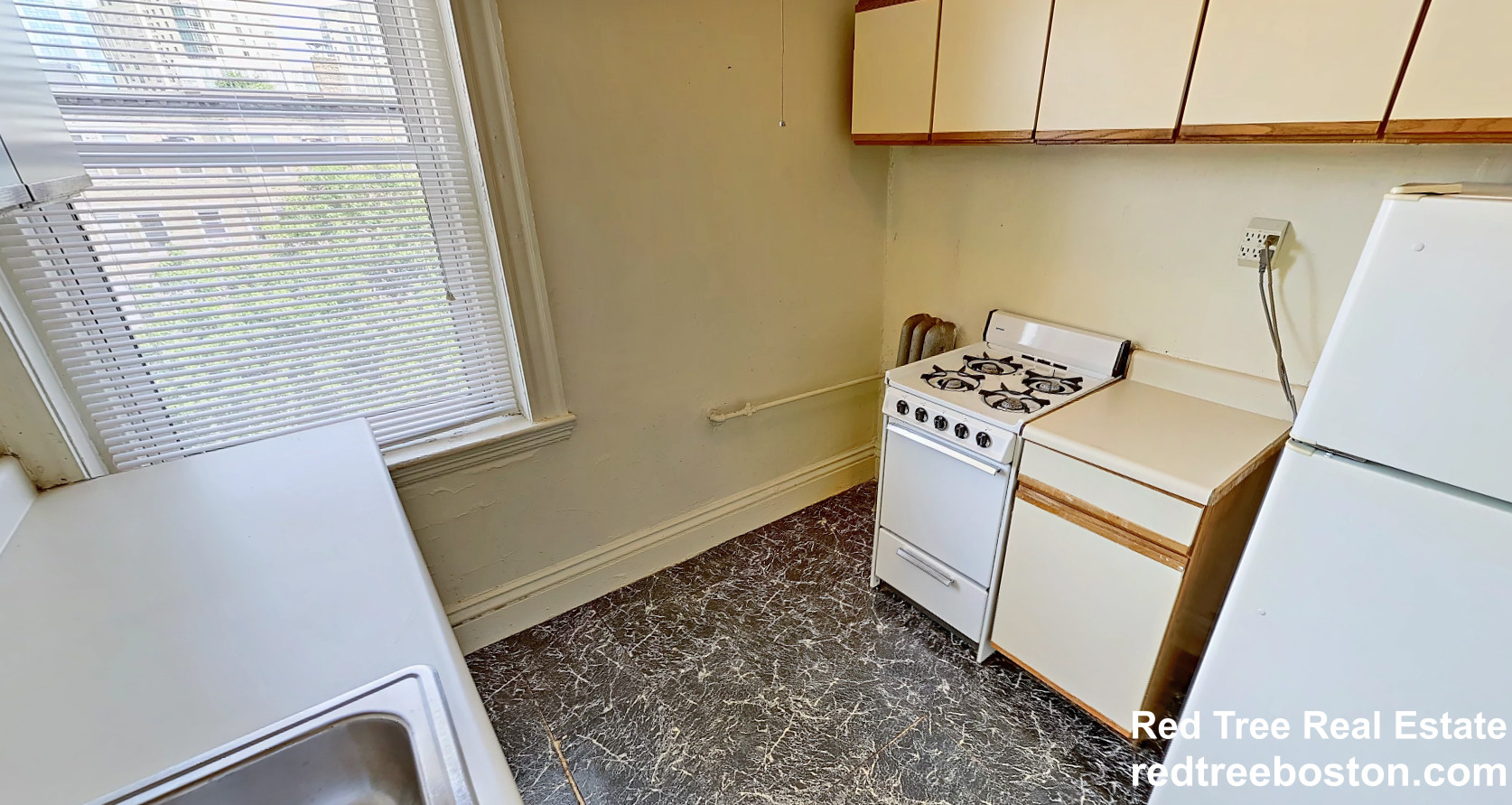 109 Queensberry St, Fenway