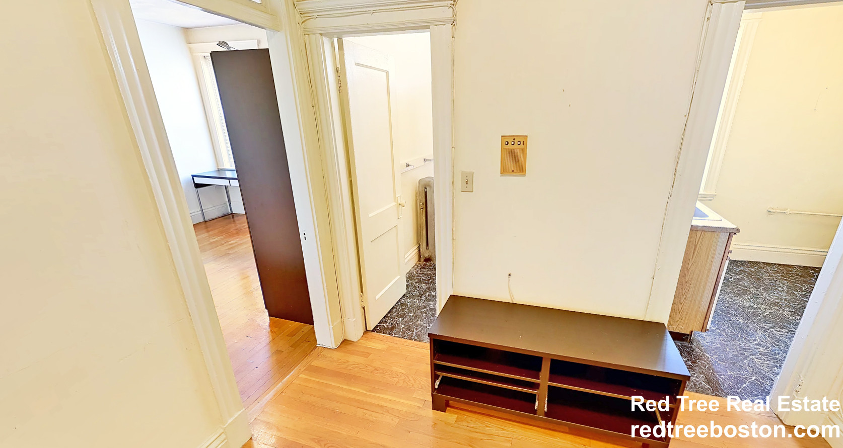 109 Queensberry St, Fenway