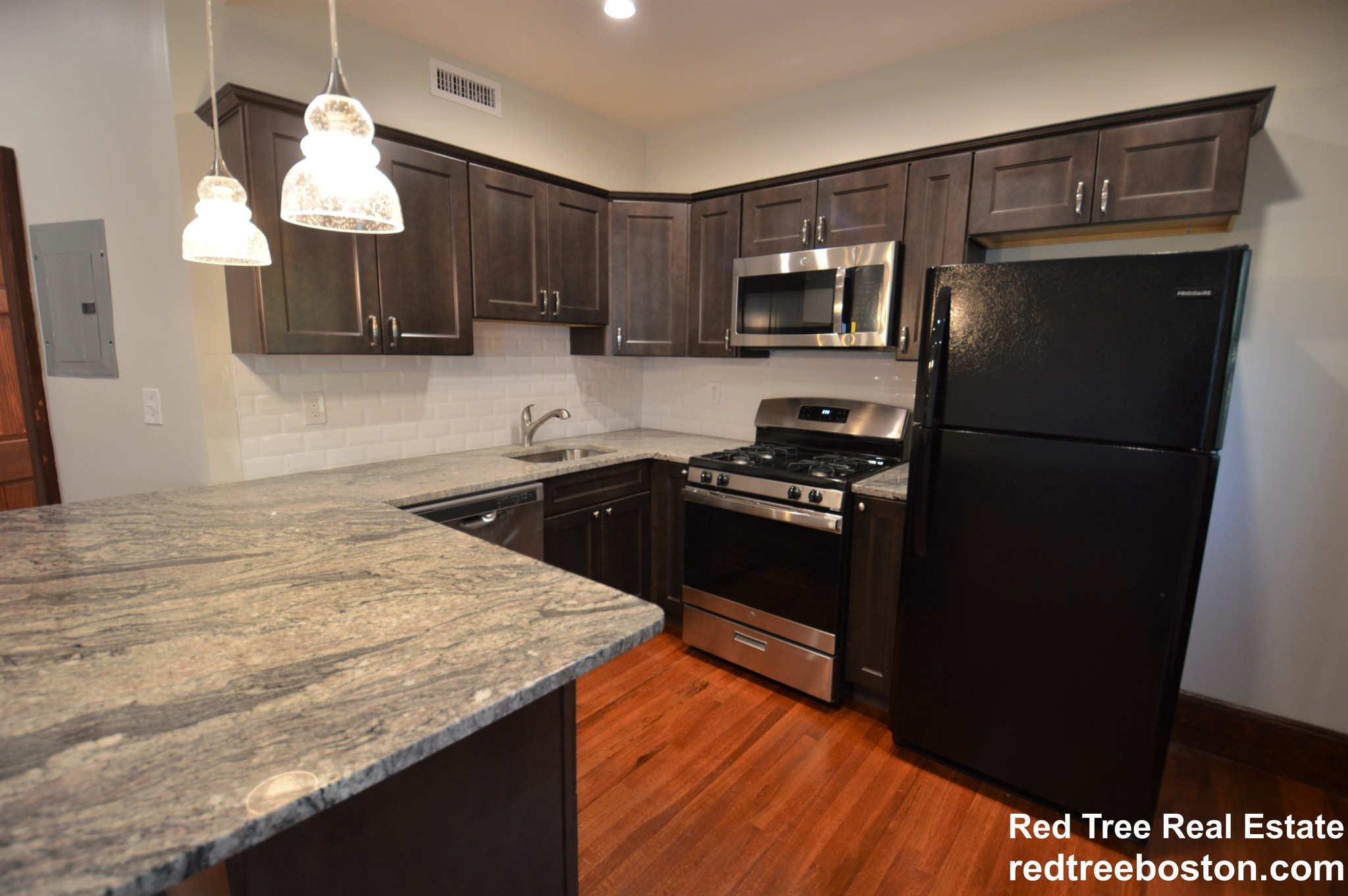 1736 Beacon St, Brookline