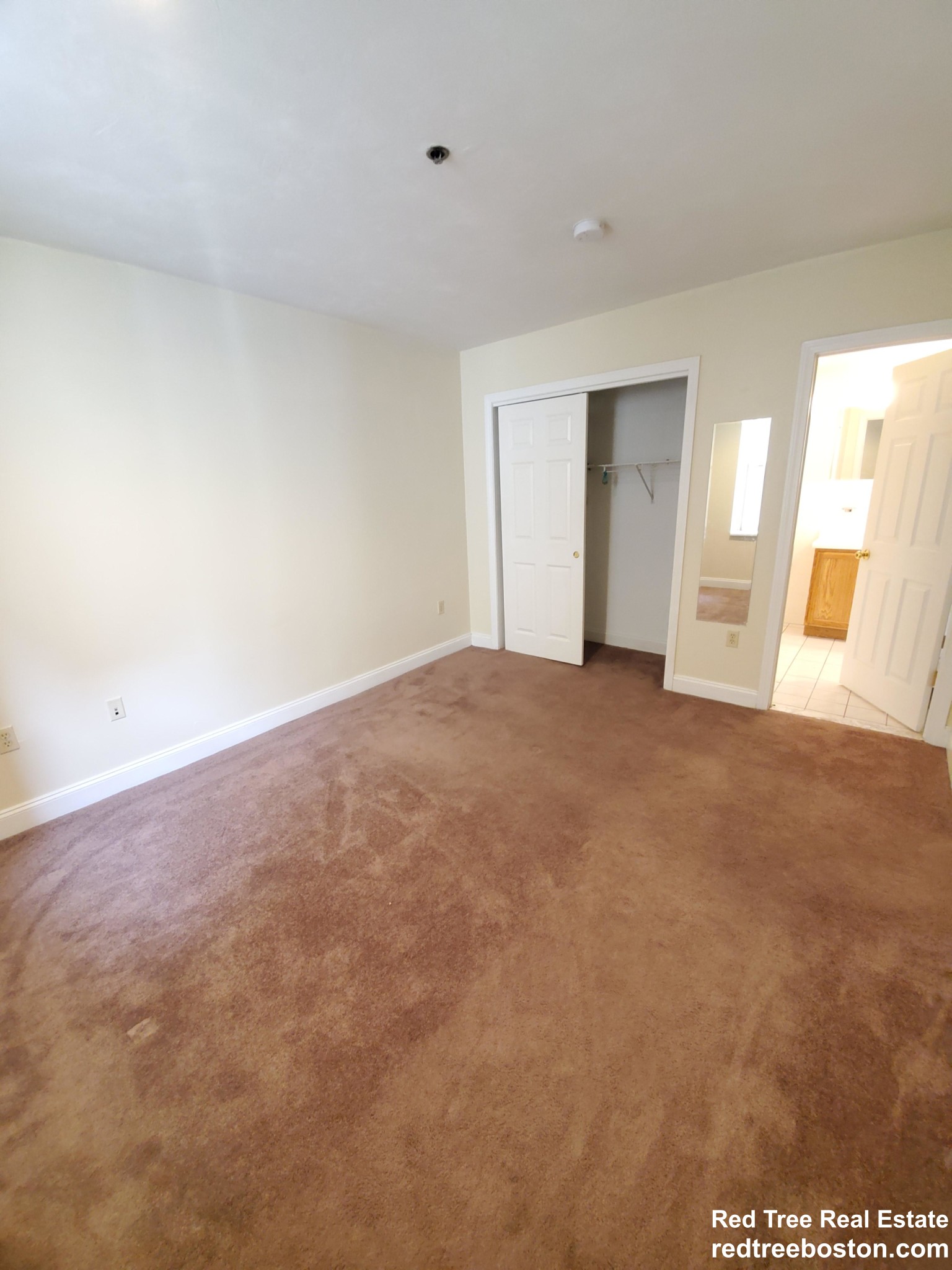 15 Pearl St, Cambridgeport