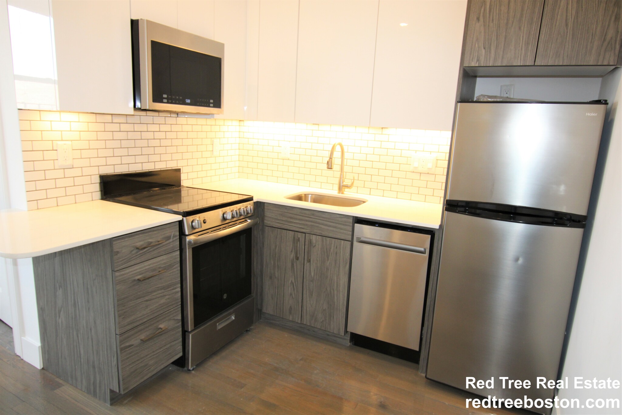 11 Queensberry St, Fenway