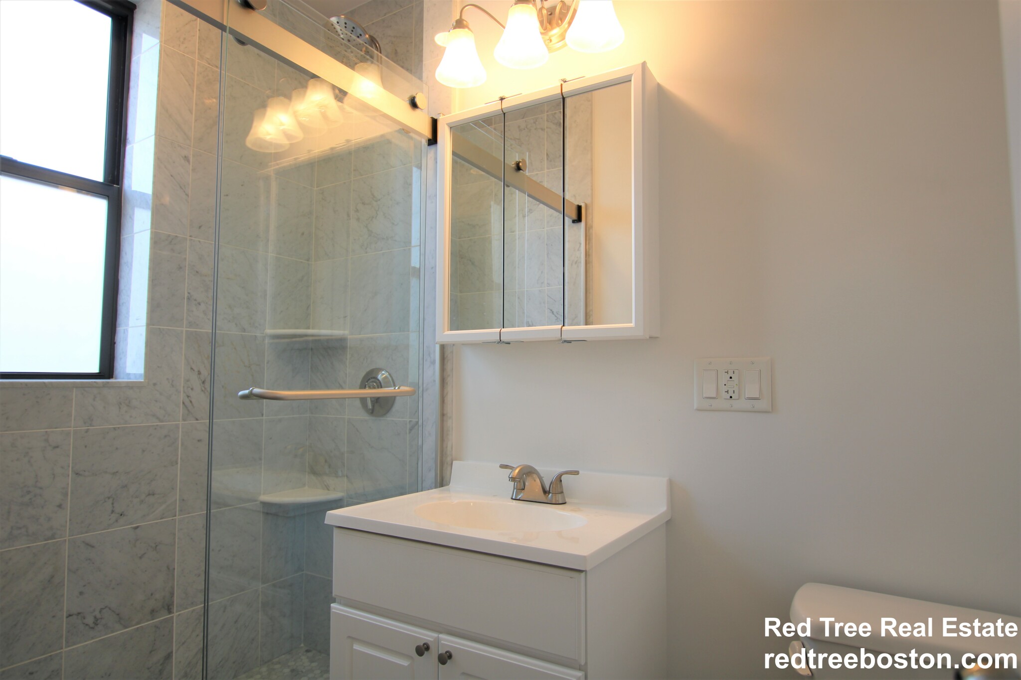 11 Queensberry St, Fenway