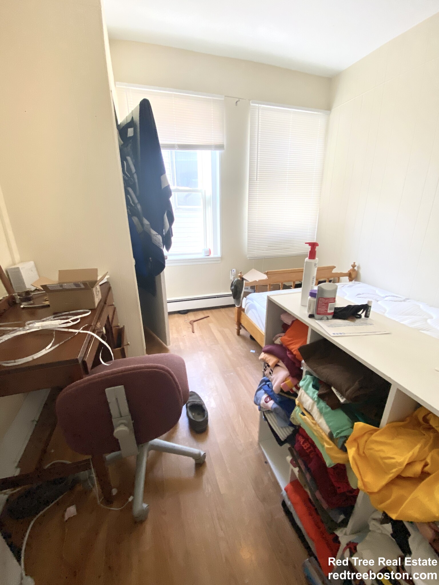 4 bed, 1 bath apartment for rent at 284 Sumner St Unit 3, East Boston — photo 4 of 7