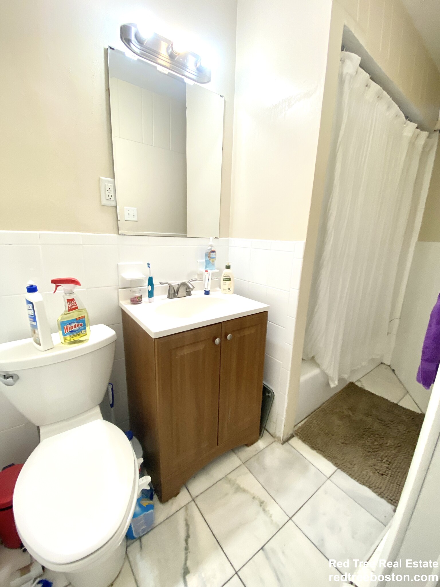 4 bed, 1 bath apartment for rent at 284 Sumner St Unit 3, East Boston — photo 2 of 7