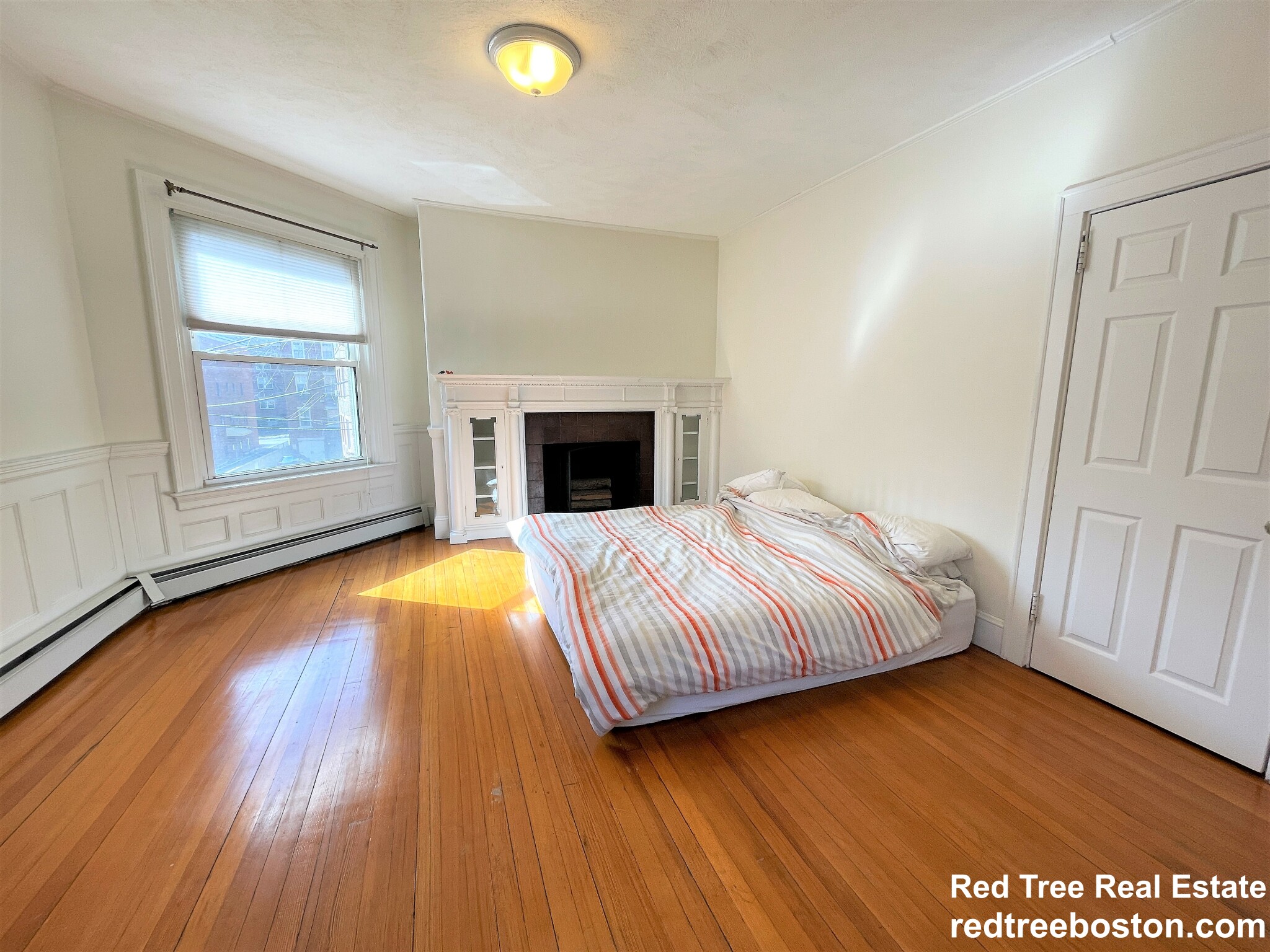 17 Regent Circle, Brookline