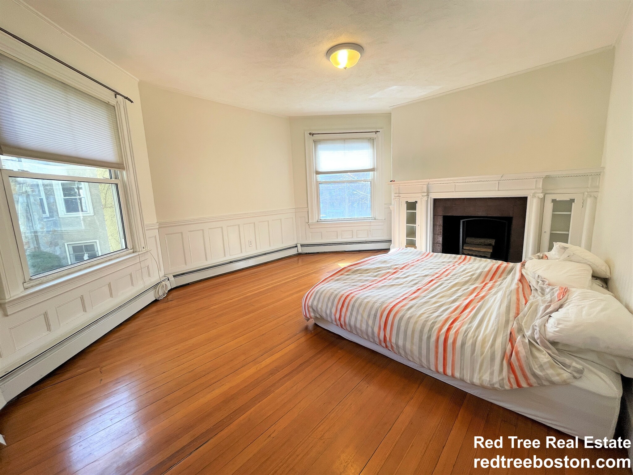 17 Regent Circle, Brookline