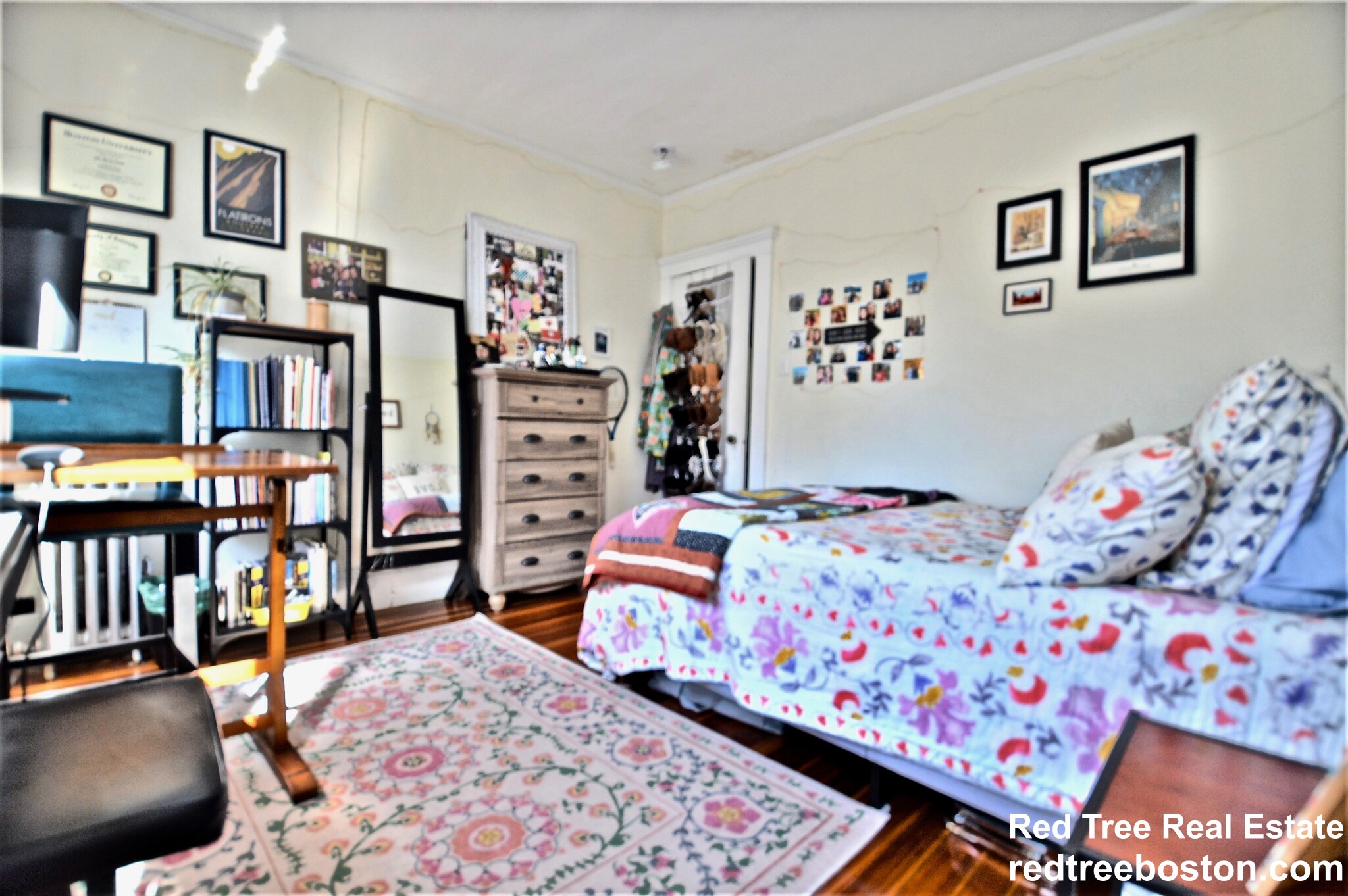 16 Nonantum St, Oak Square