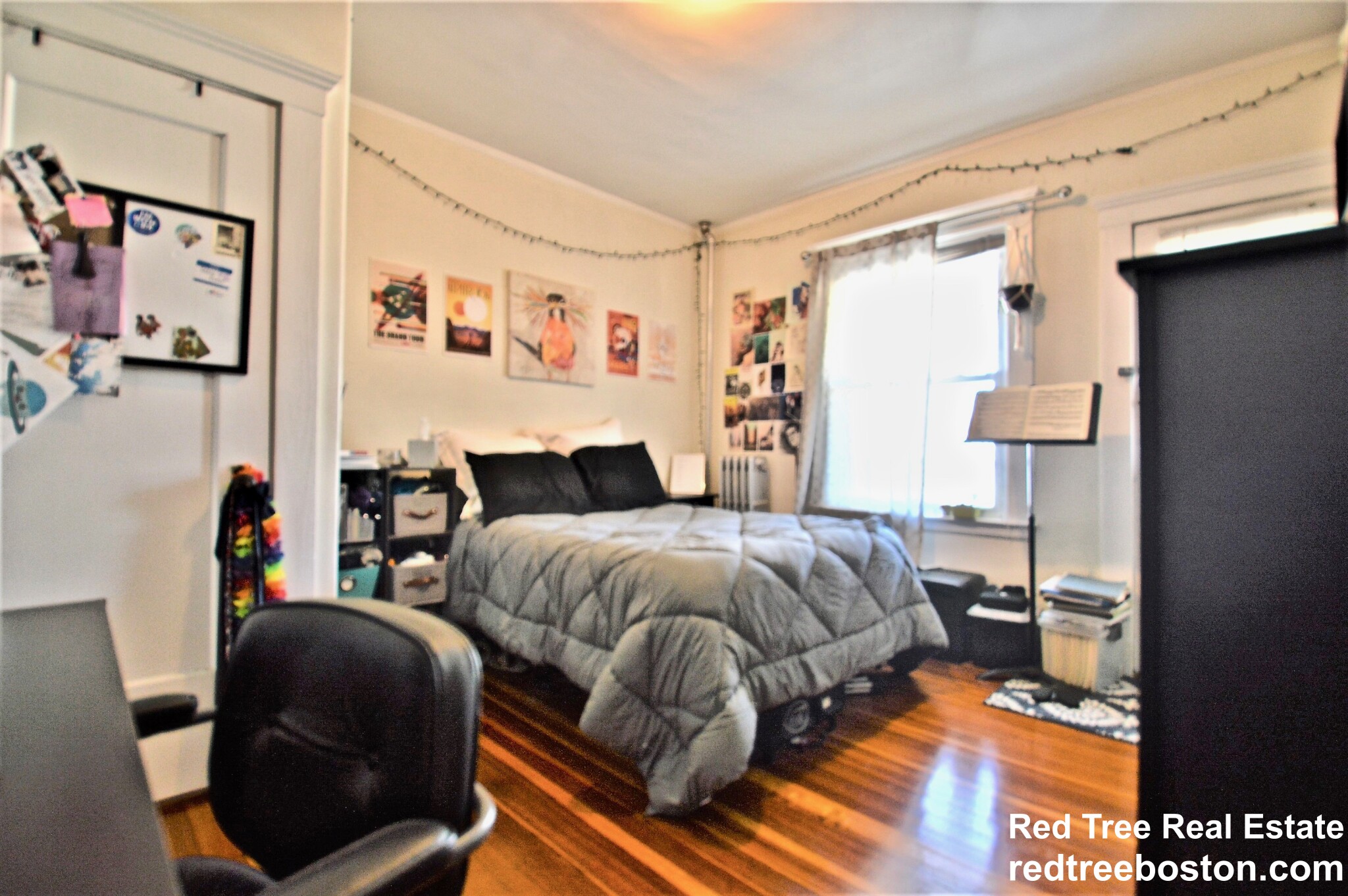 16 Nonantum St, Oak Square