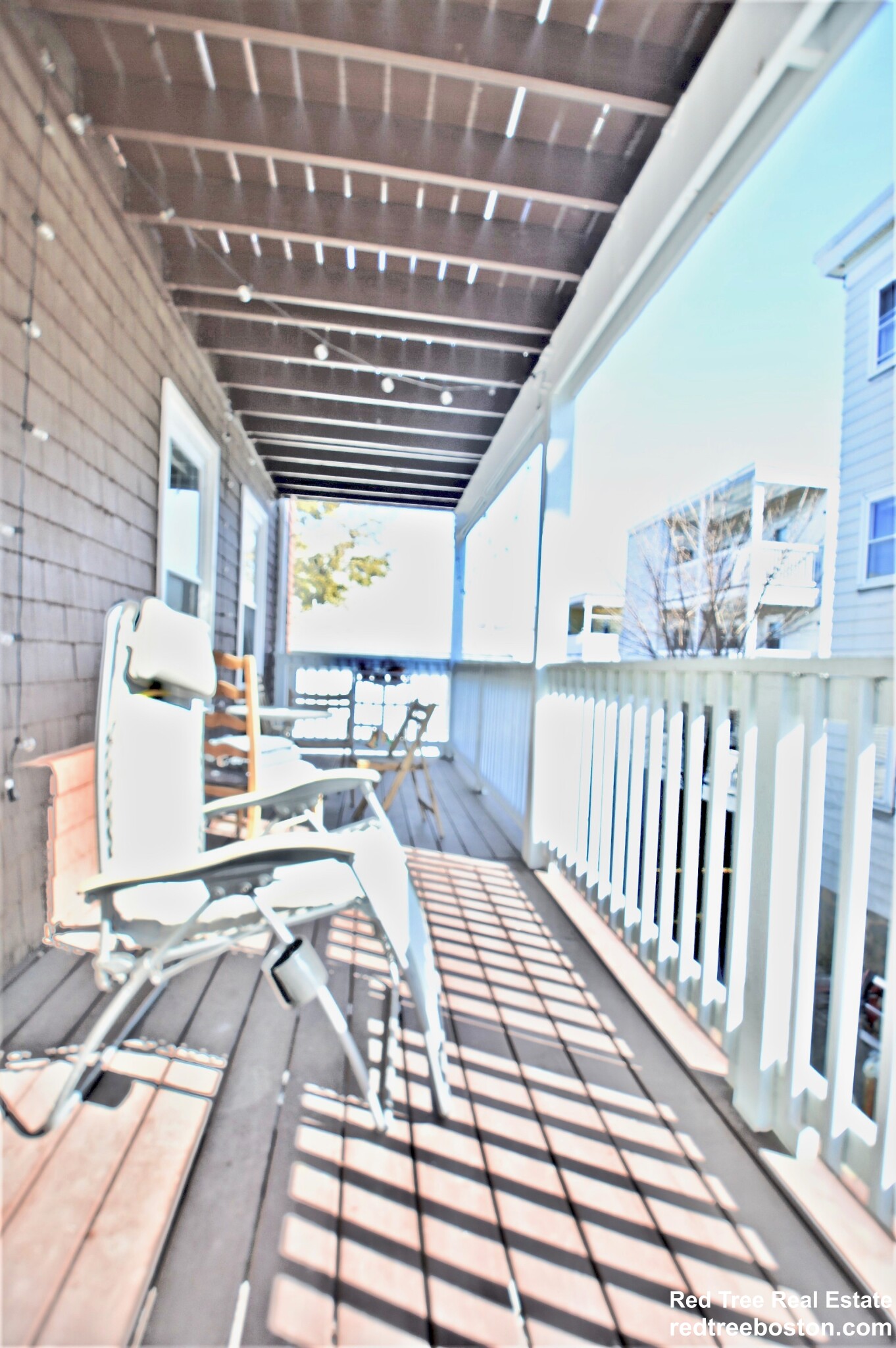 16 Nonantum St, Oak Square