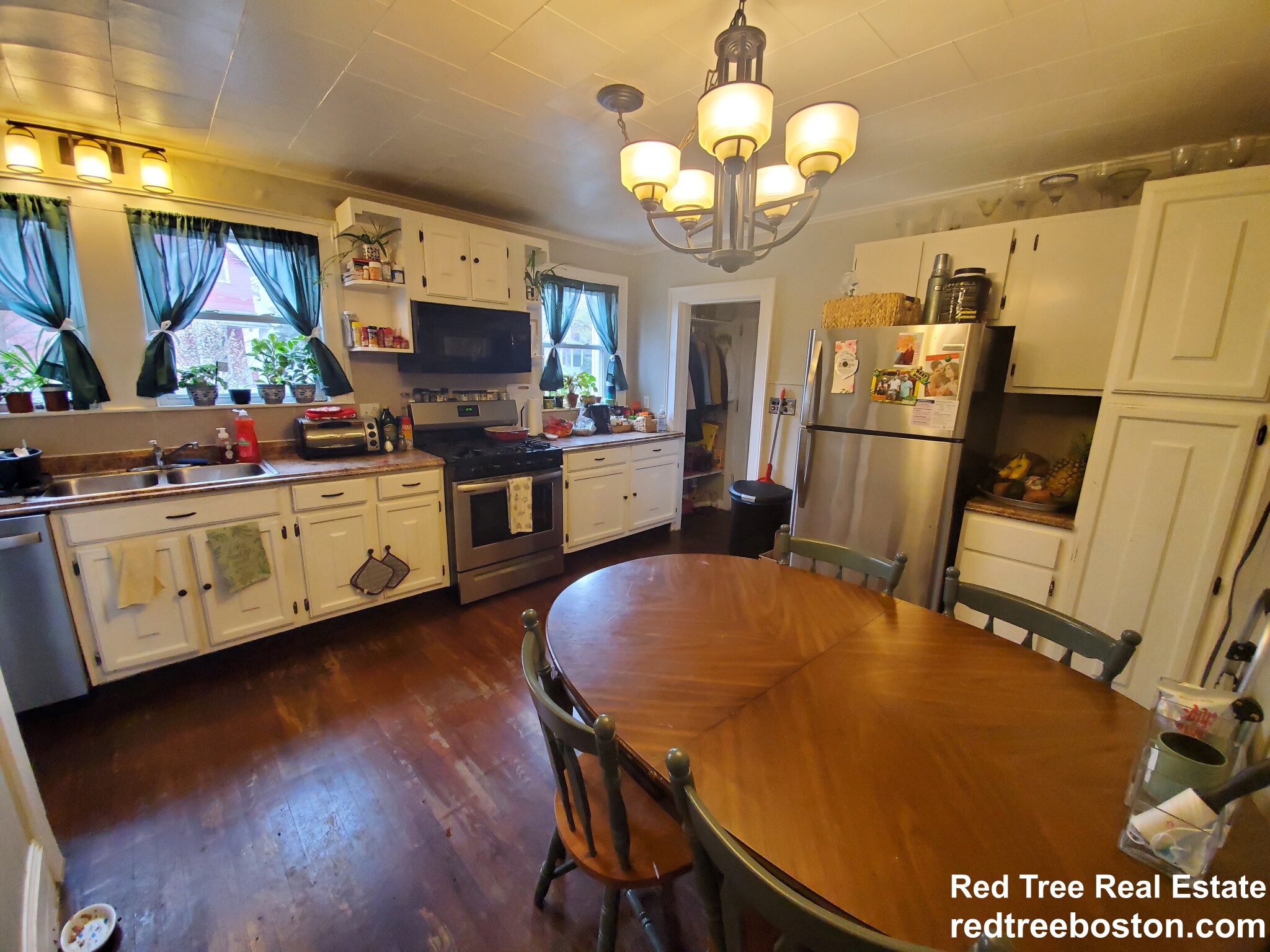 3 bed, 1 bath apartment for rent at 28 Welsh St Unit 1, Malden — photo 7 of 12