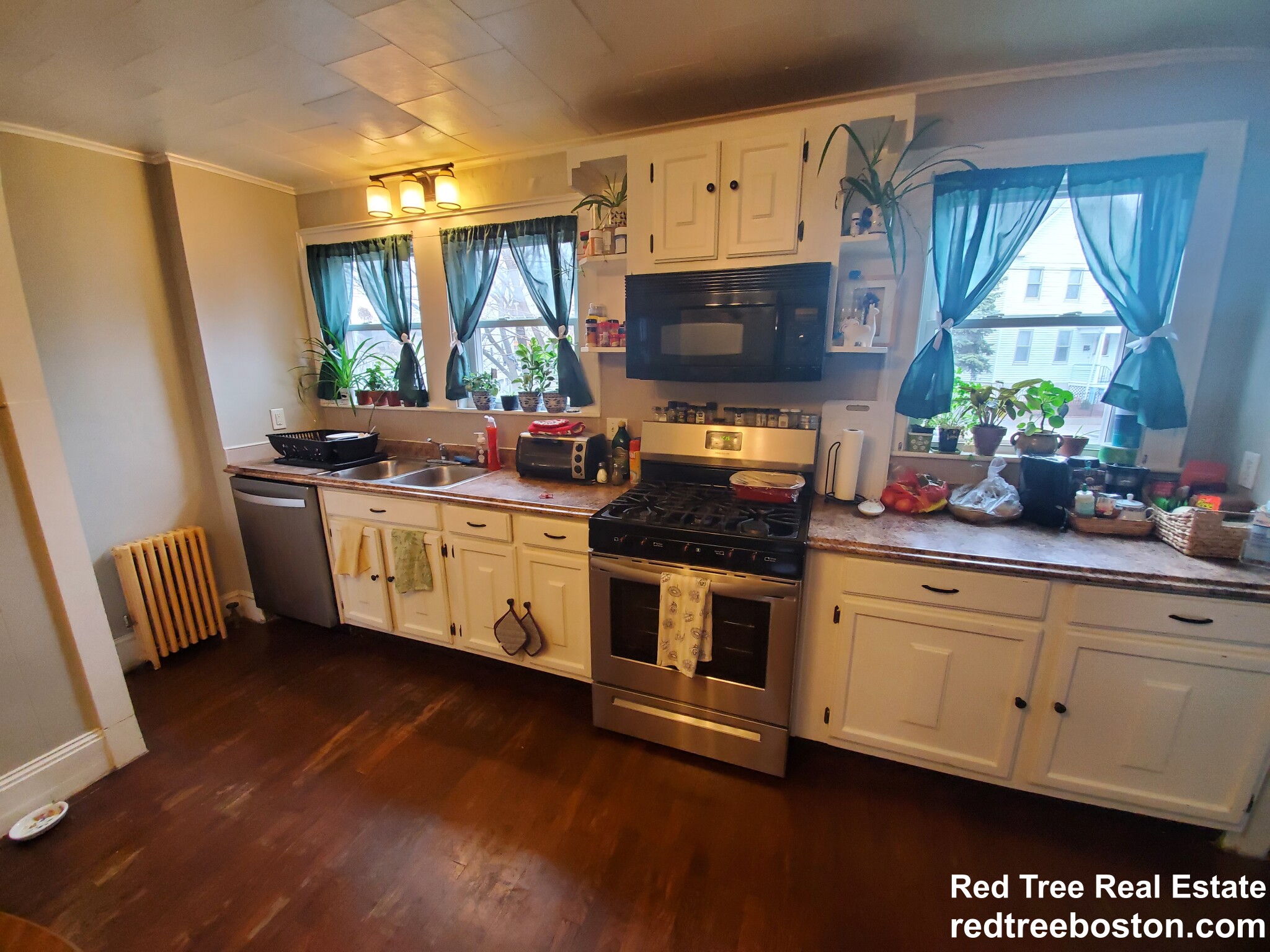 3 bed, 1 bath apartment for rent at 28 Welsh St Unit 1, Malden — photo 9 of 12
