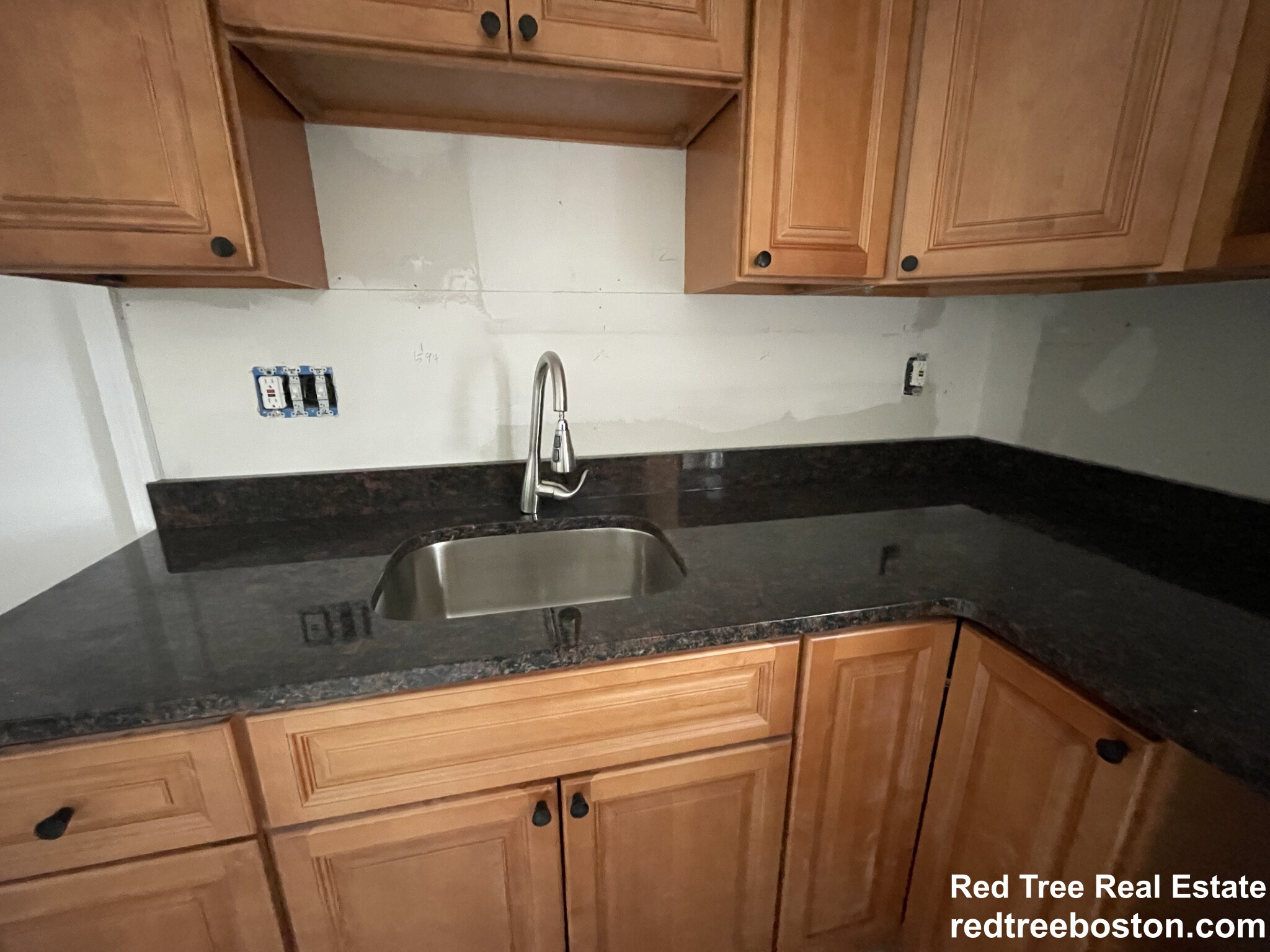 16 Copenger St, Mission Hill