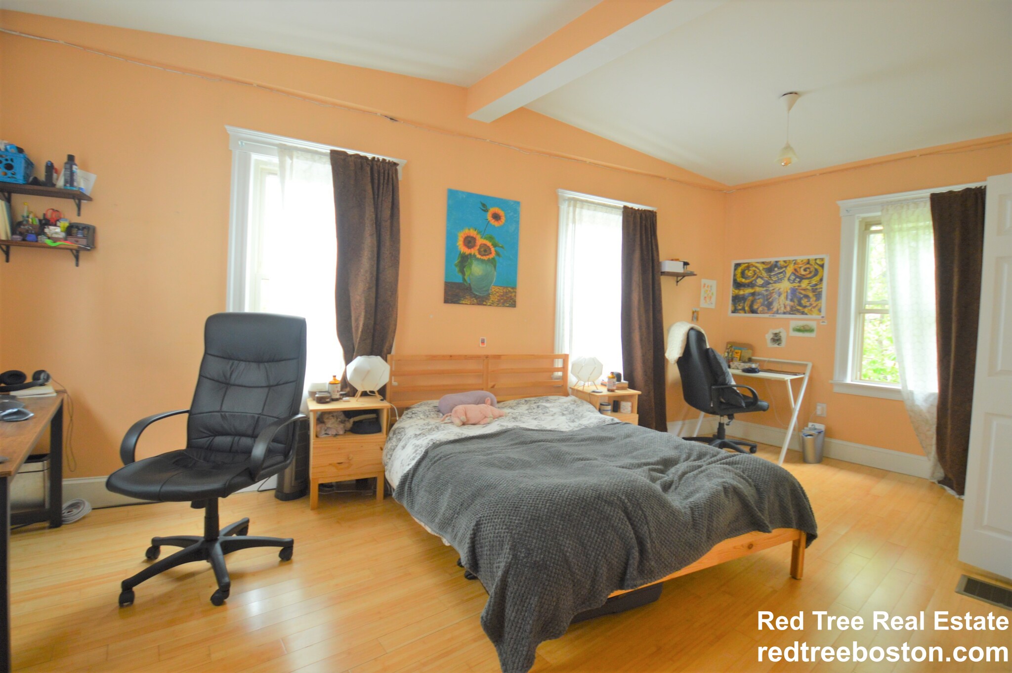 13 Centre St, Roxbury