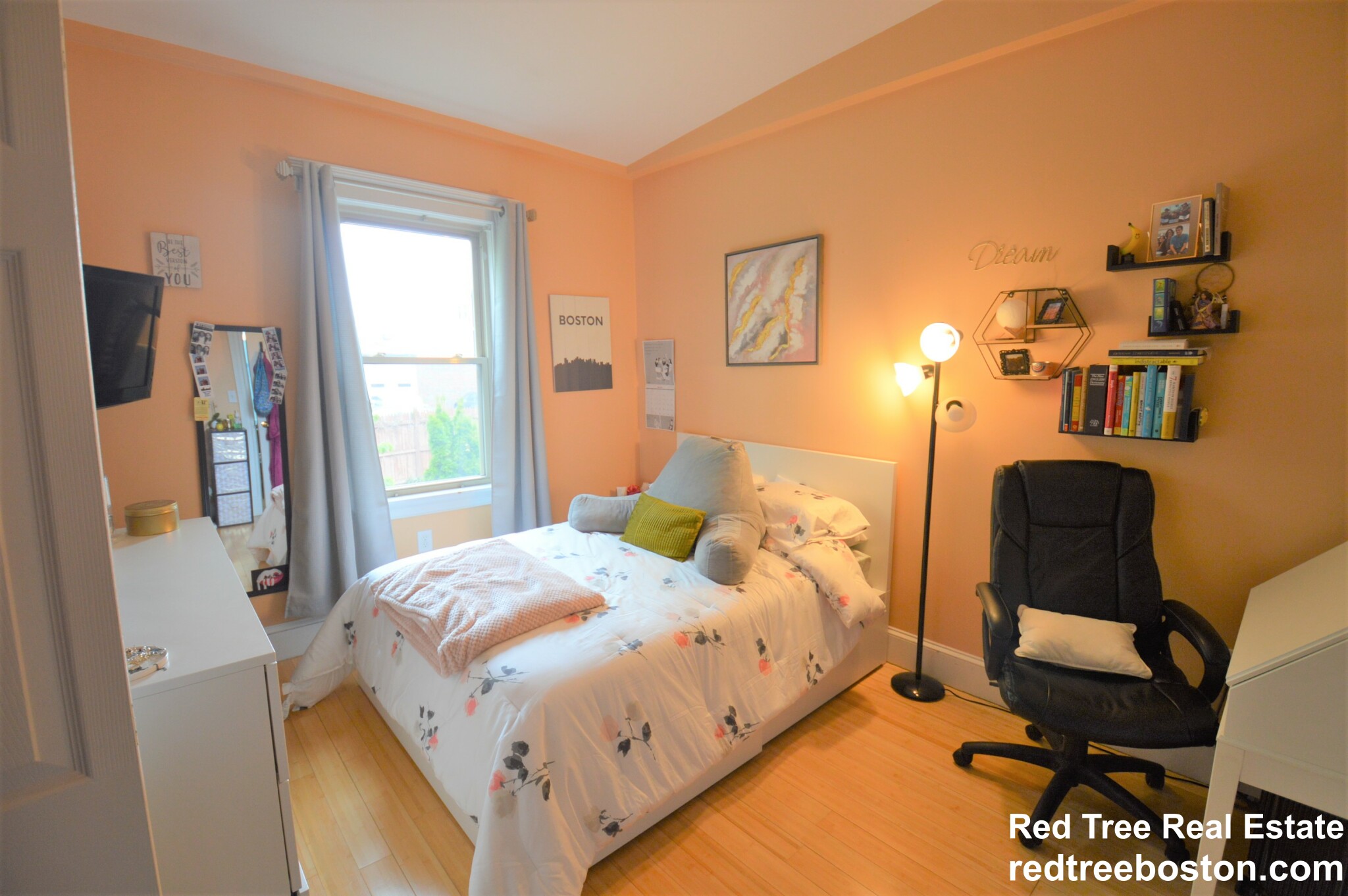 13 Centre St, Roxbury