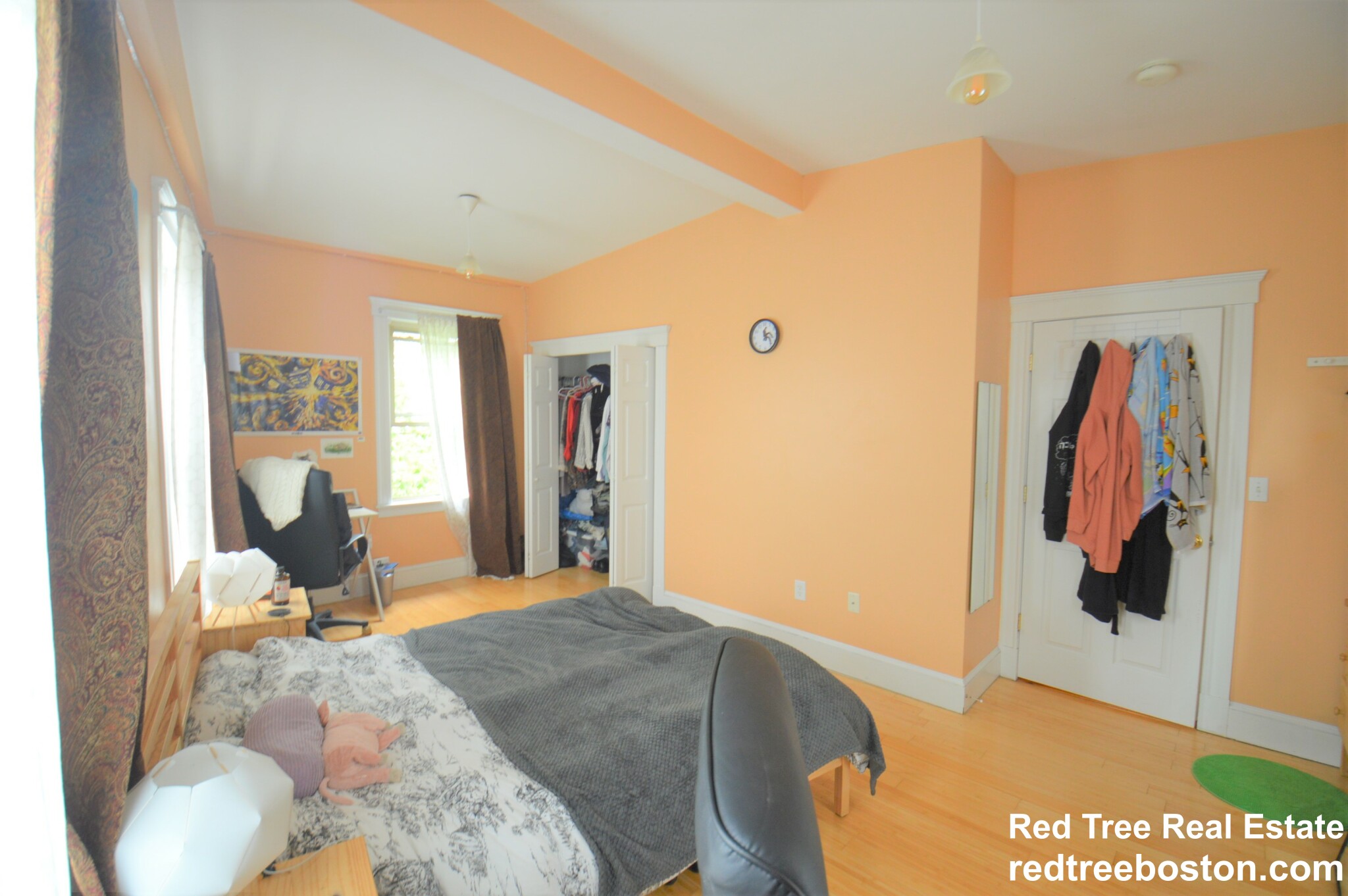 13 Centre St, Roxbury