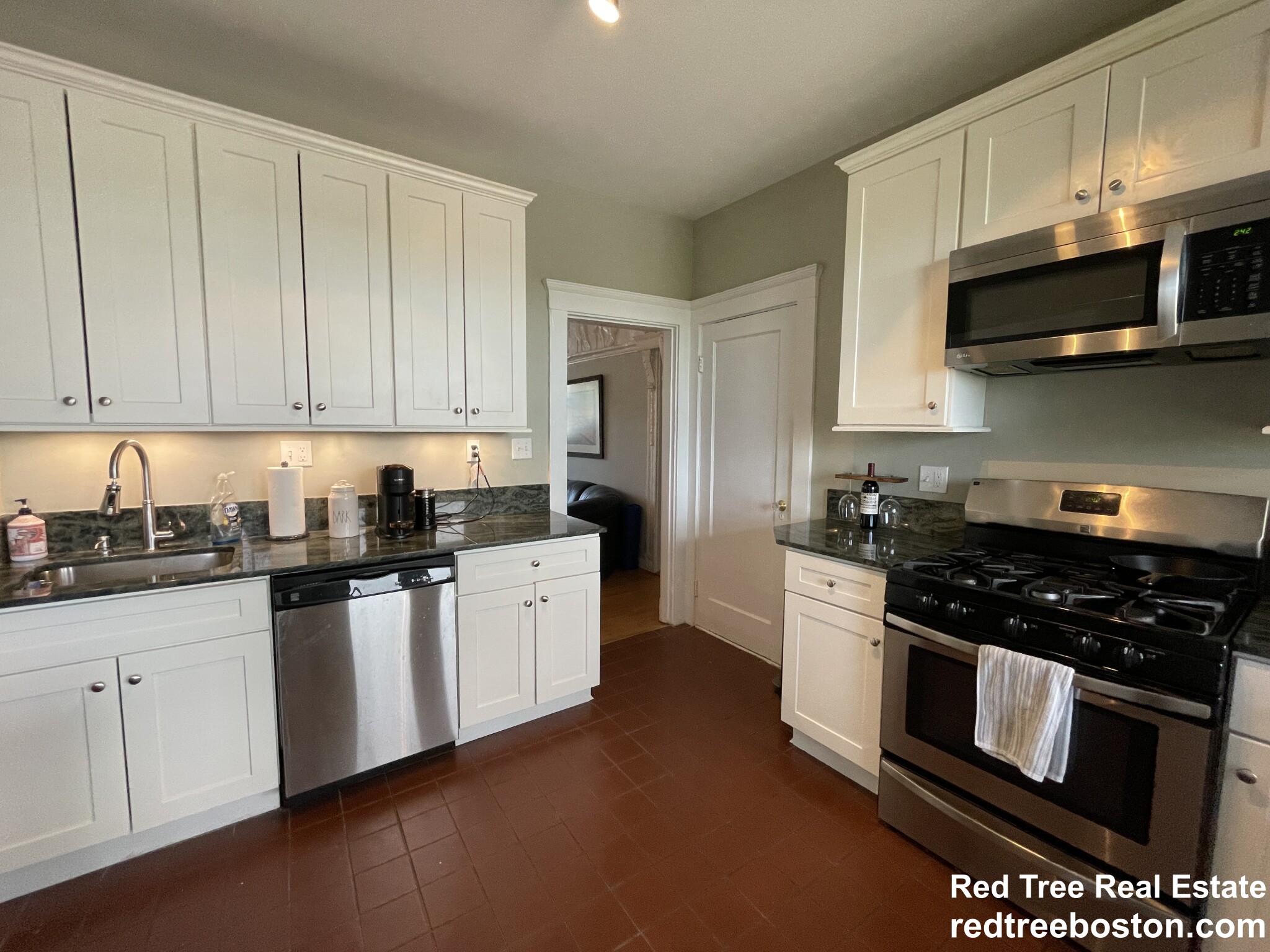 22 Bellvista Rd, Brighton