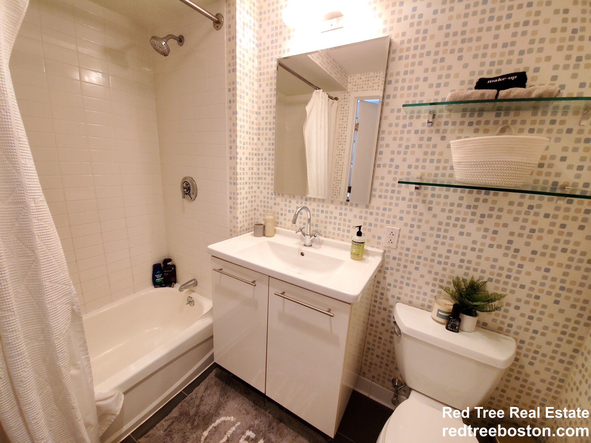 2 Earhart St, East Cambridge