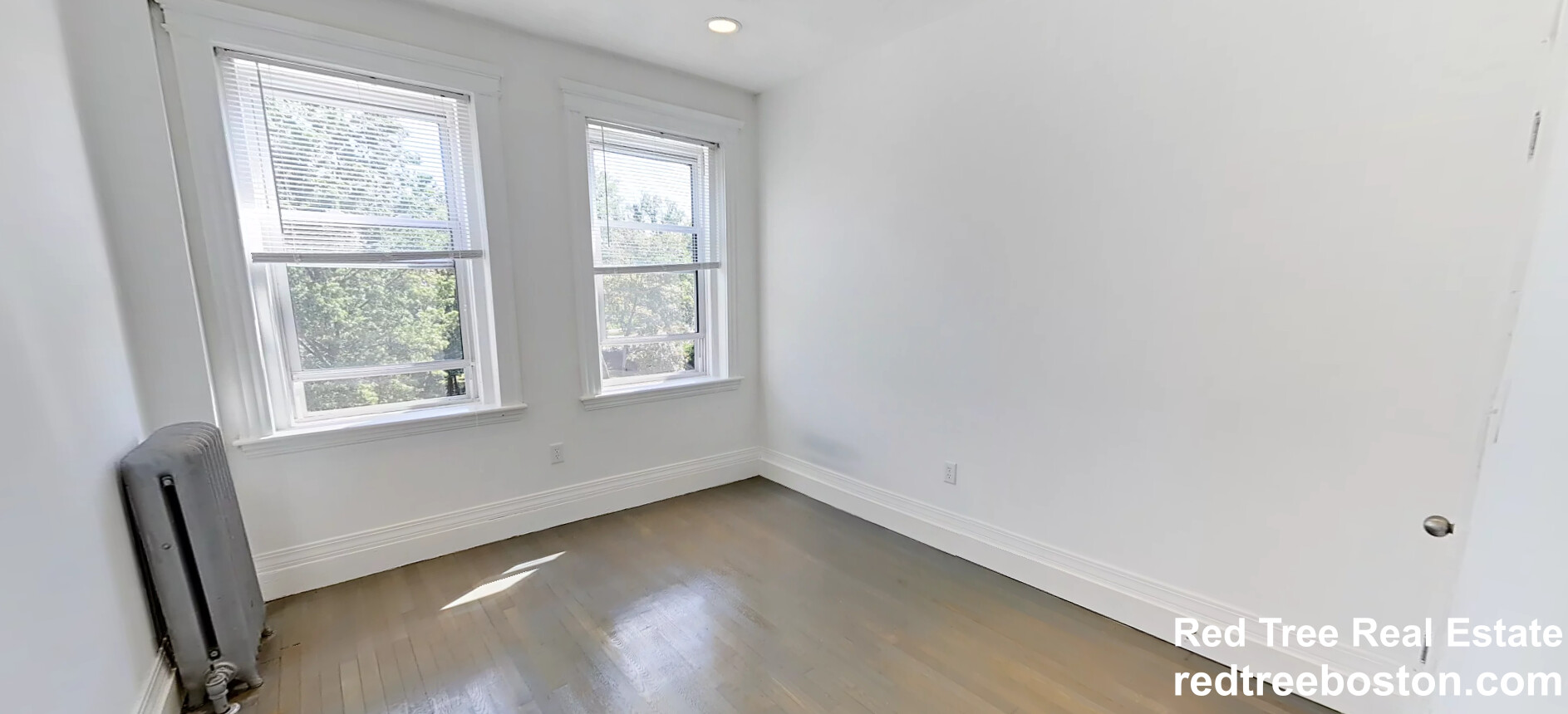 102 Queensberry St, Fenway