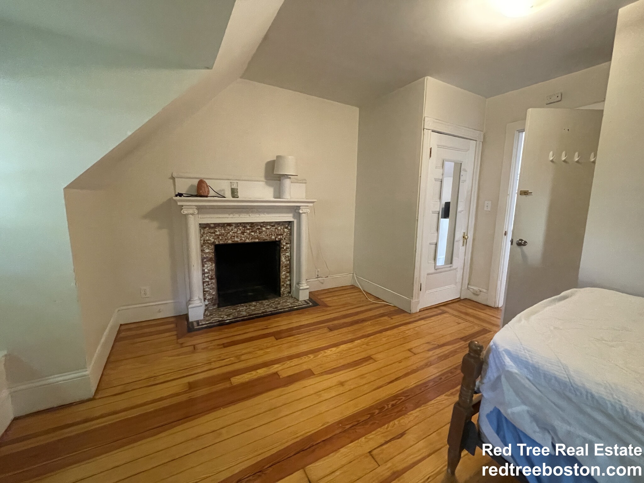37 Beals St, Coolidge Corner