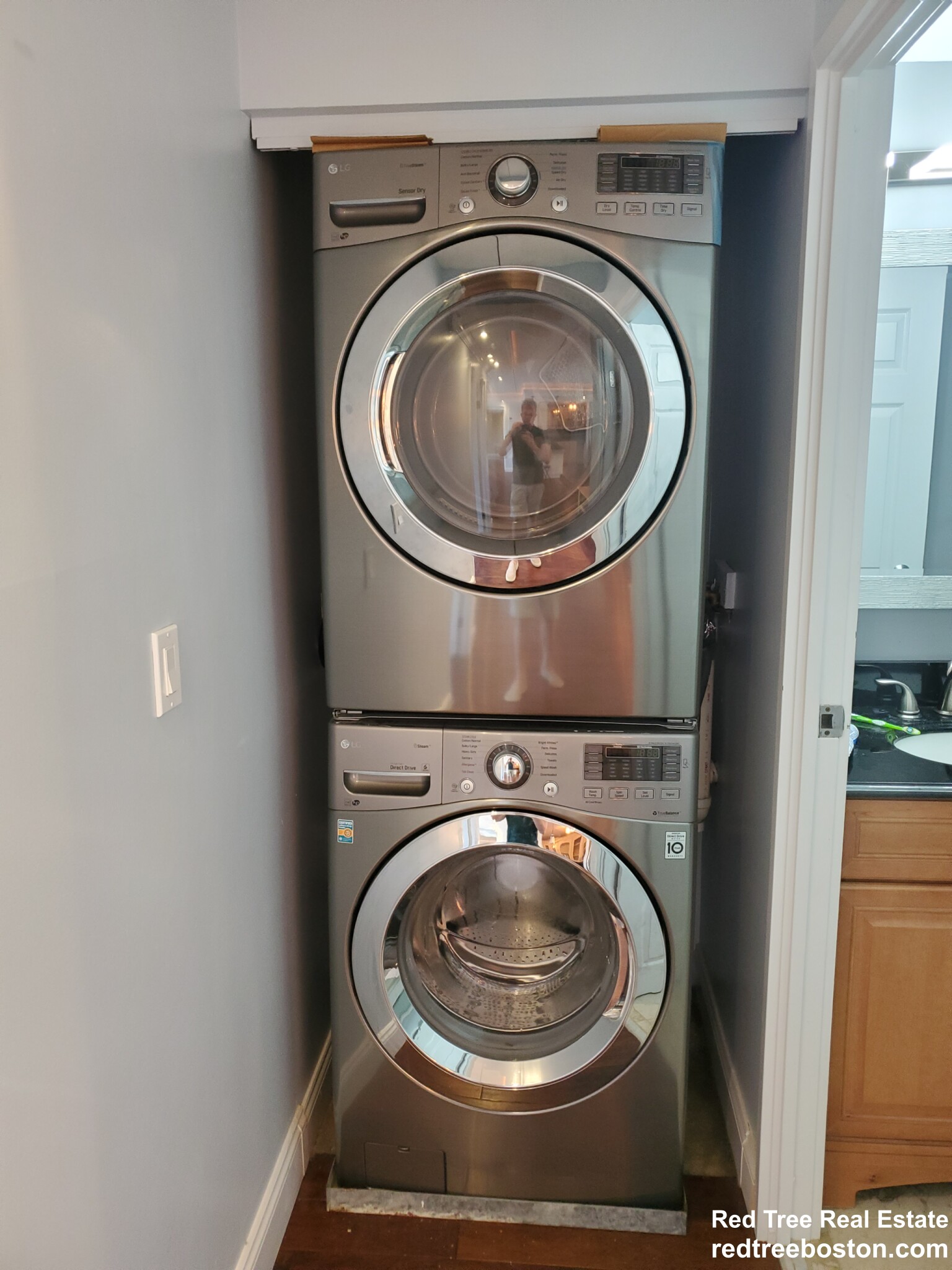 2 bed, 2 bath apartment for rent at 160 Commandants Way Unit 210, Chelsea — photo 5 of 24