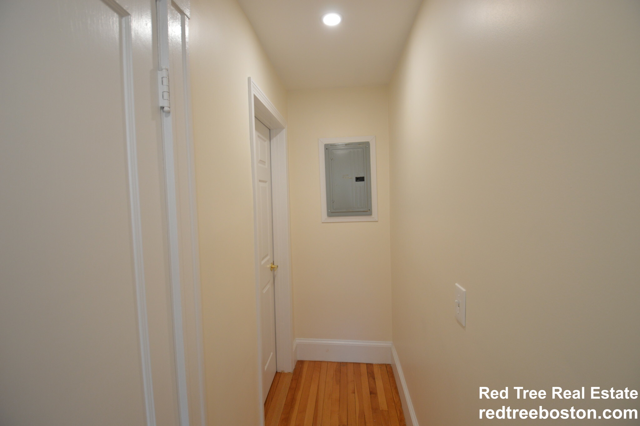 69 Babcock St, North Brookline