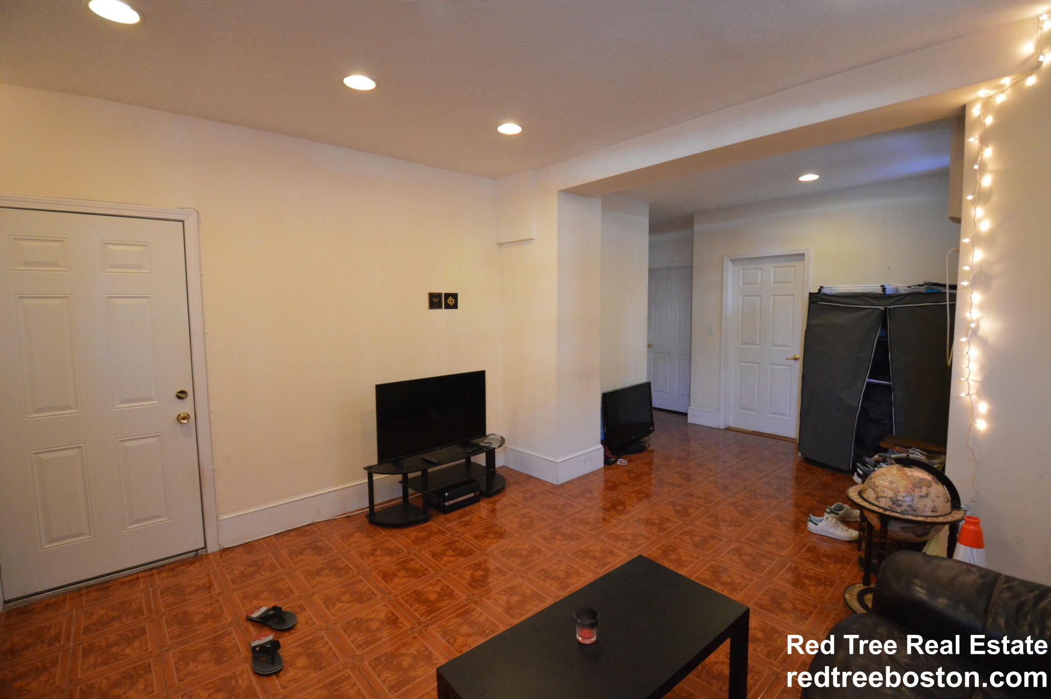 69 Babcock St, North Brookline