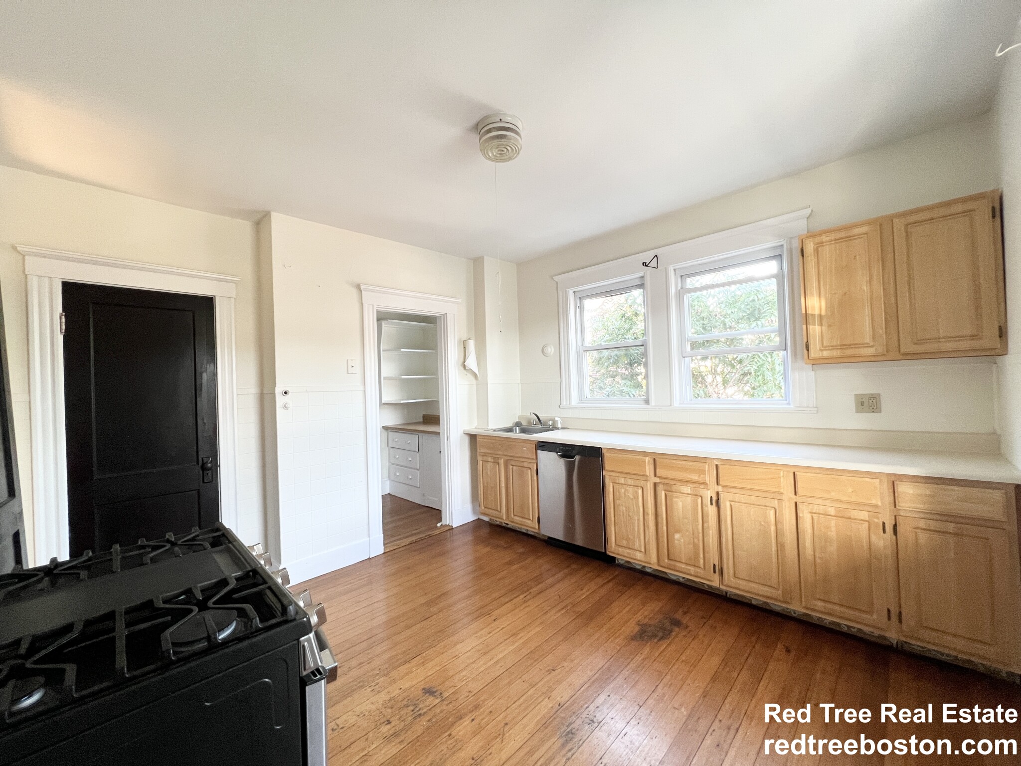 10 Perkins St, Jamaica Plain