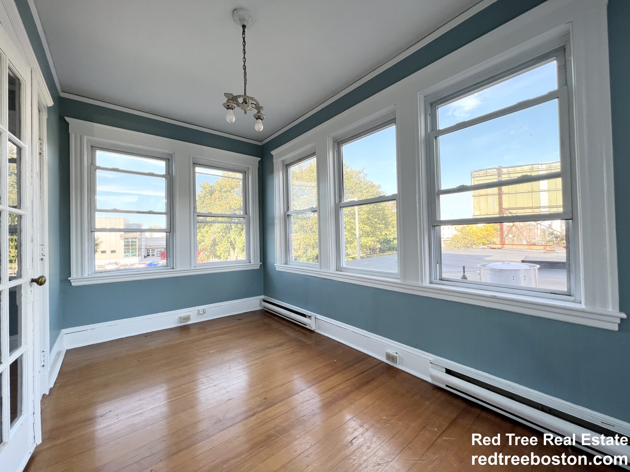 10 Perkins St, Jamaica Plain