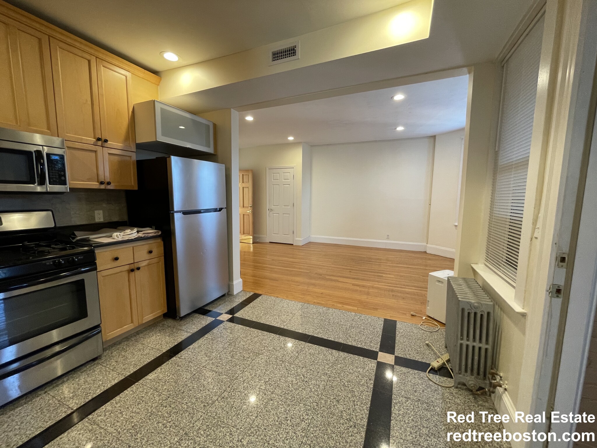 69 Babcock St, North Brookline