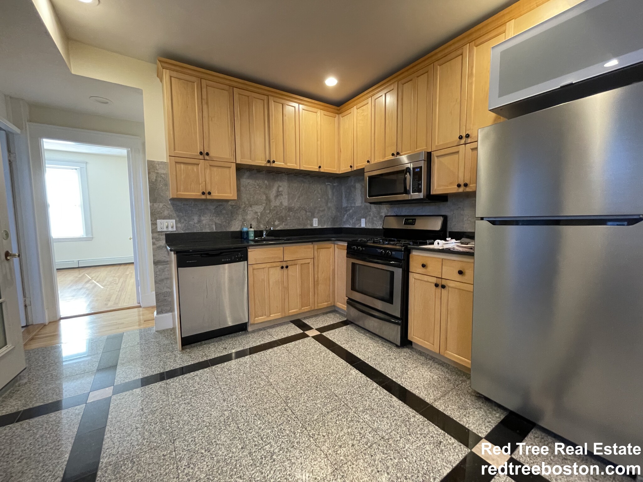 69 Babcock St, North Brookline