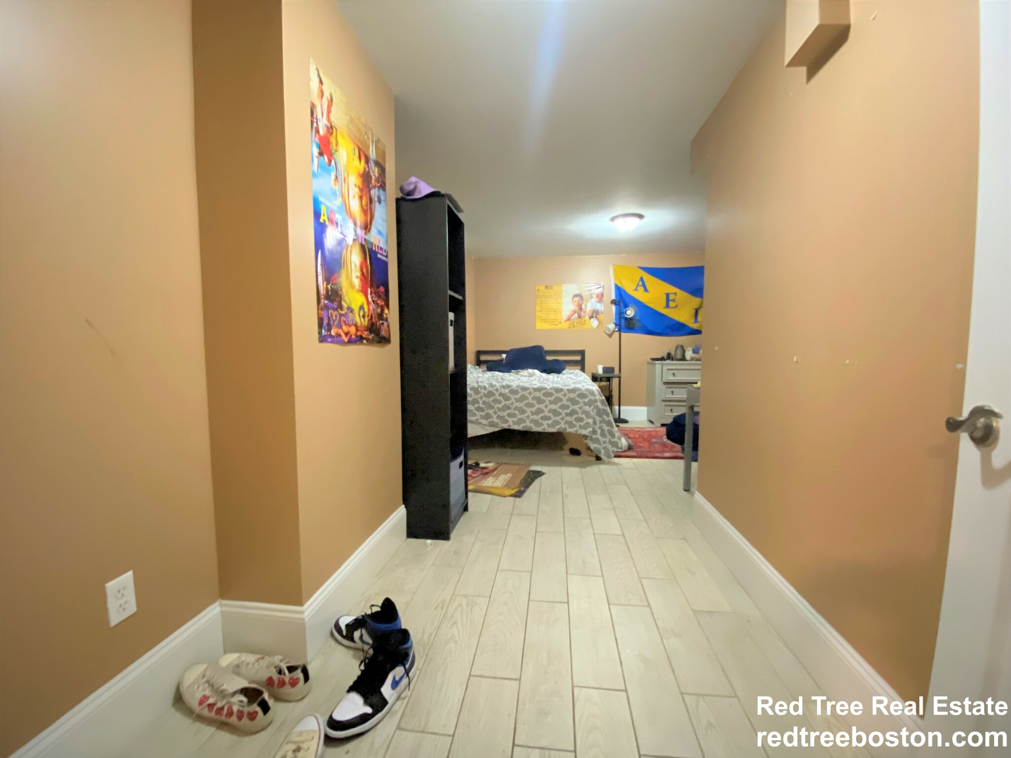 3 bed, 2 bath apartment for rent at 15 Saint Lukes Rd Unit B, Allston — photo 9 of 17