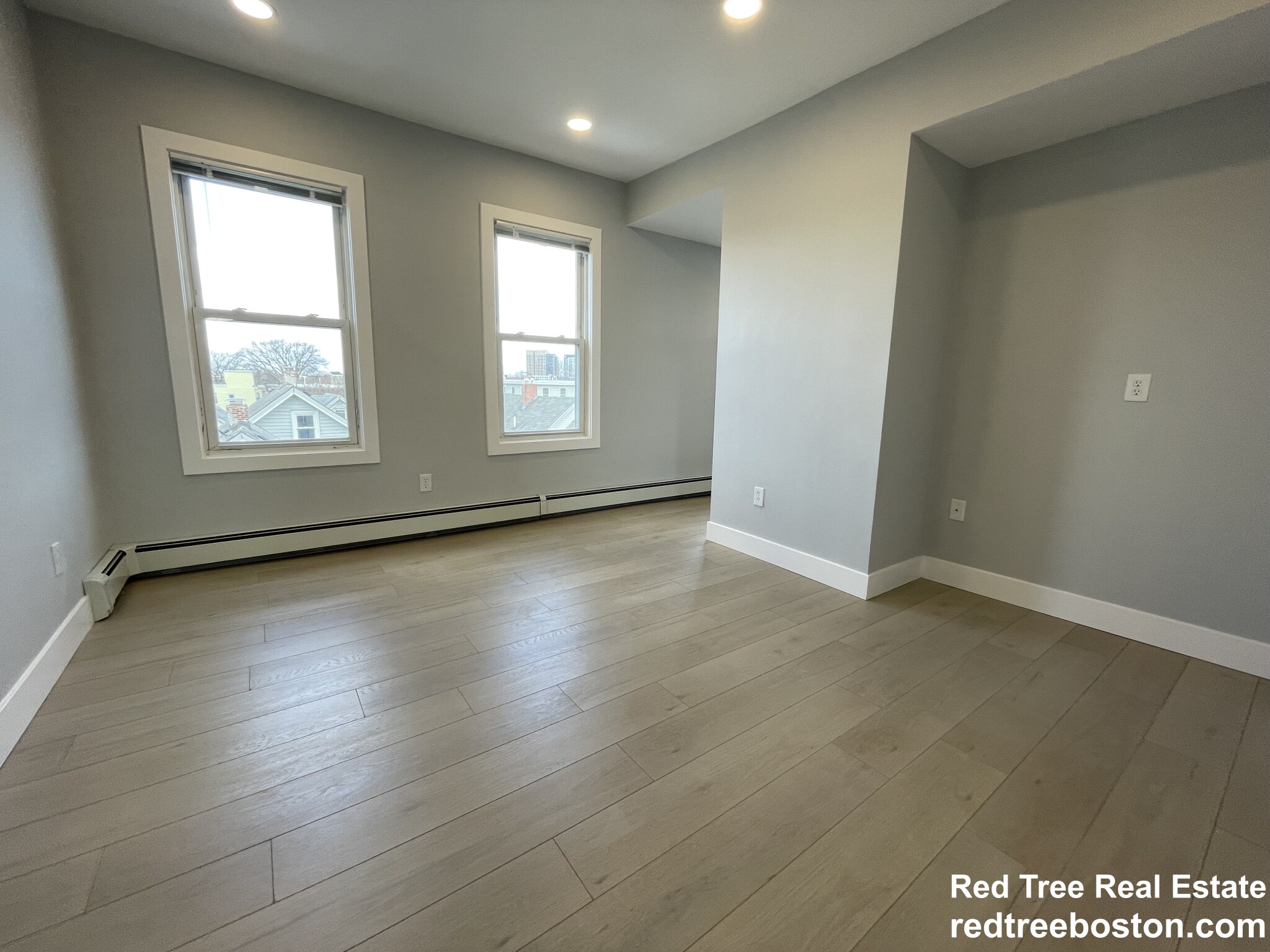 11 Pearl Ter, East Somerville