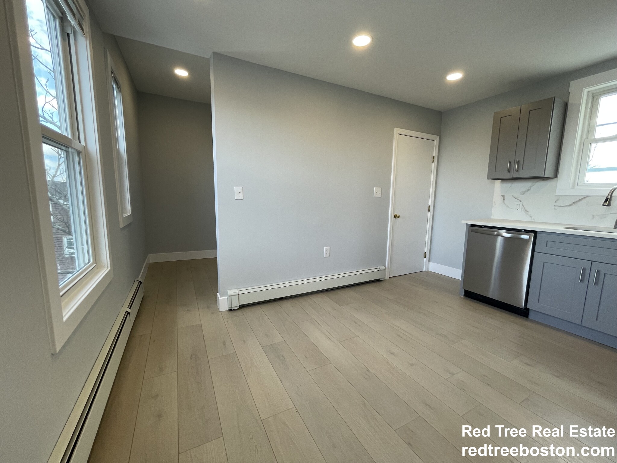 11 Pearl Ter, East Somerville