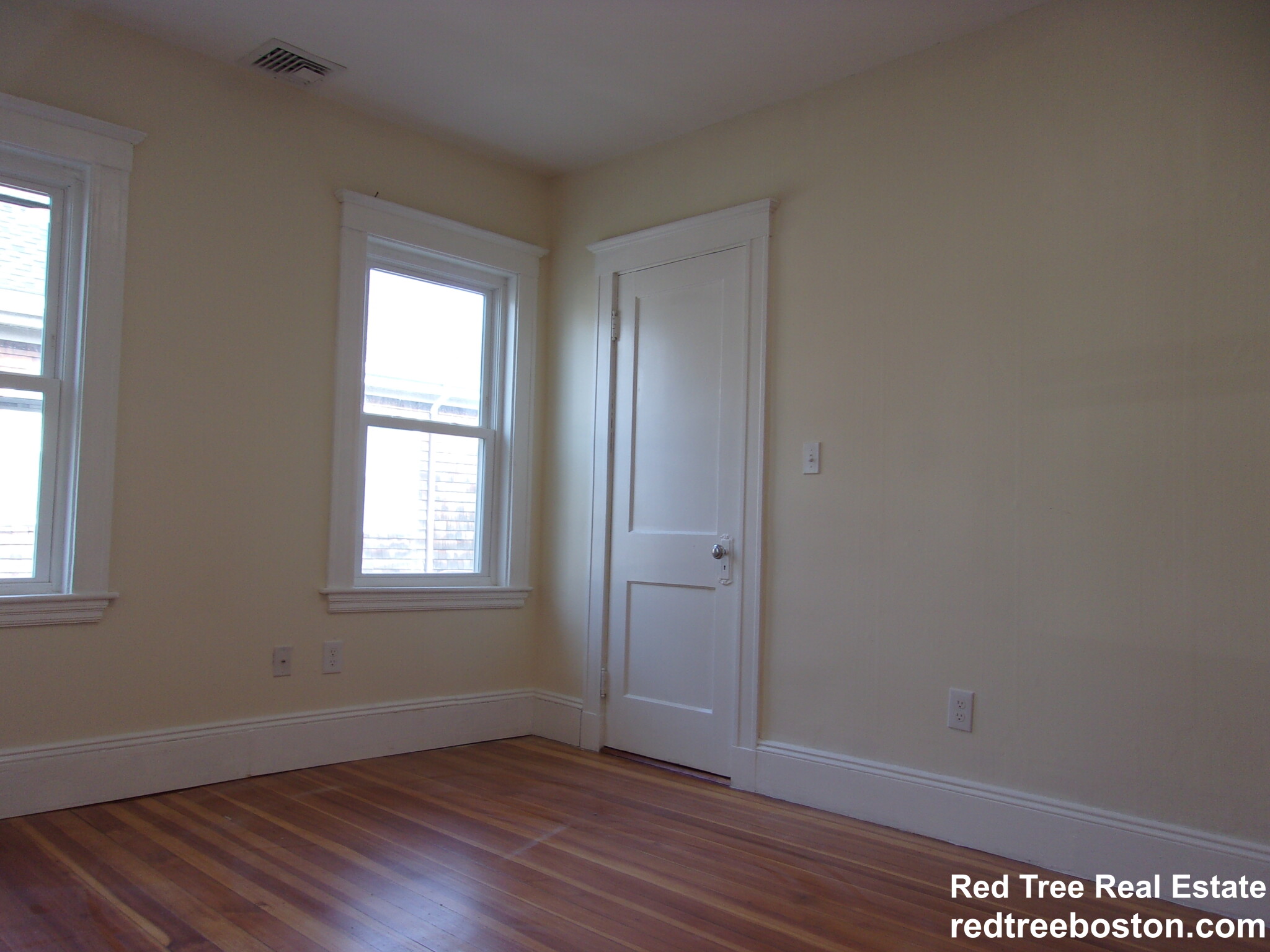 12 Melton Rd, Brighton