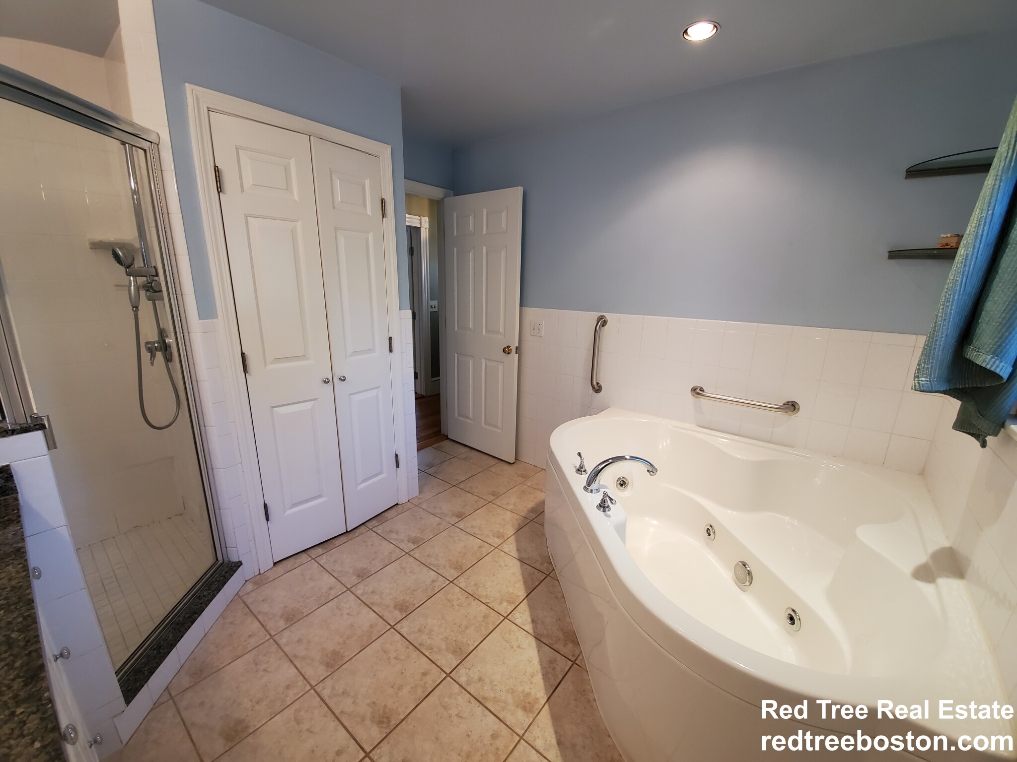 47 Logan Ave, Medford