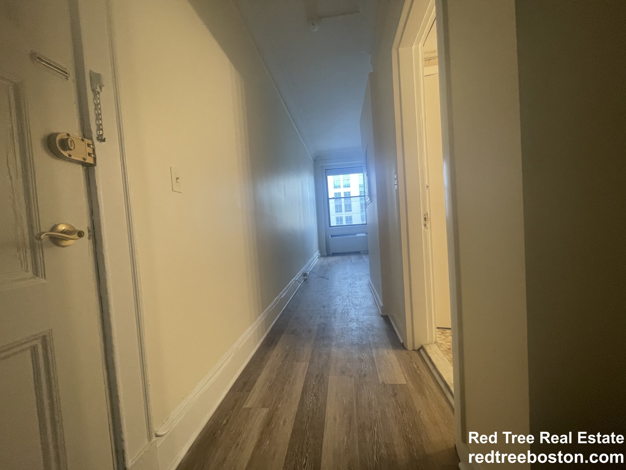 62 Boylston St, Midtown