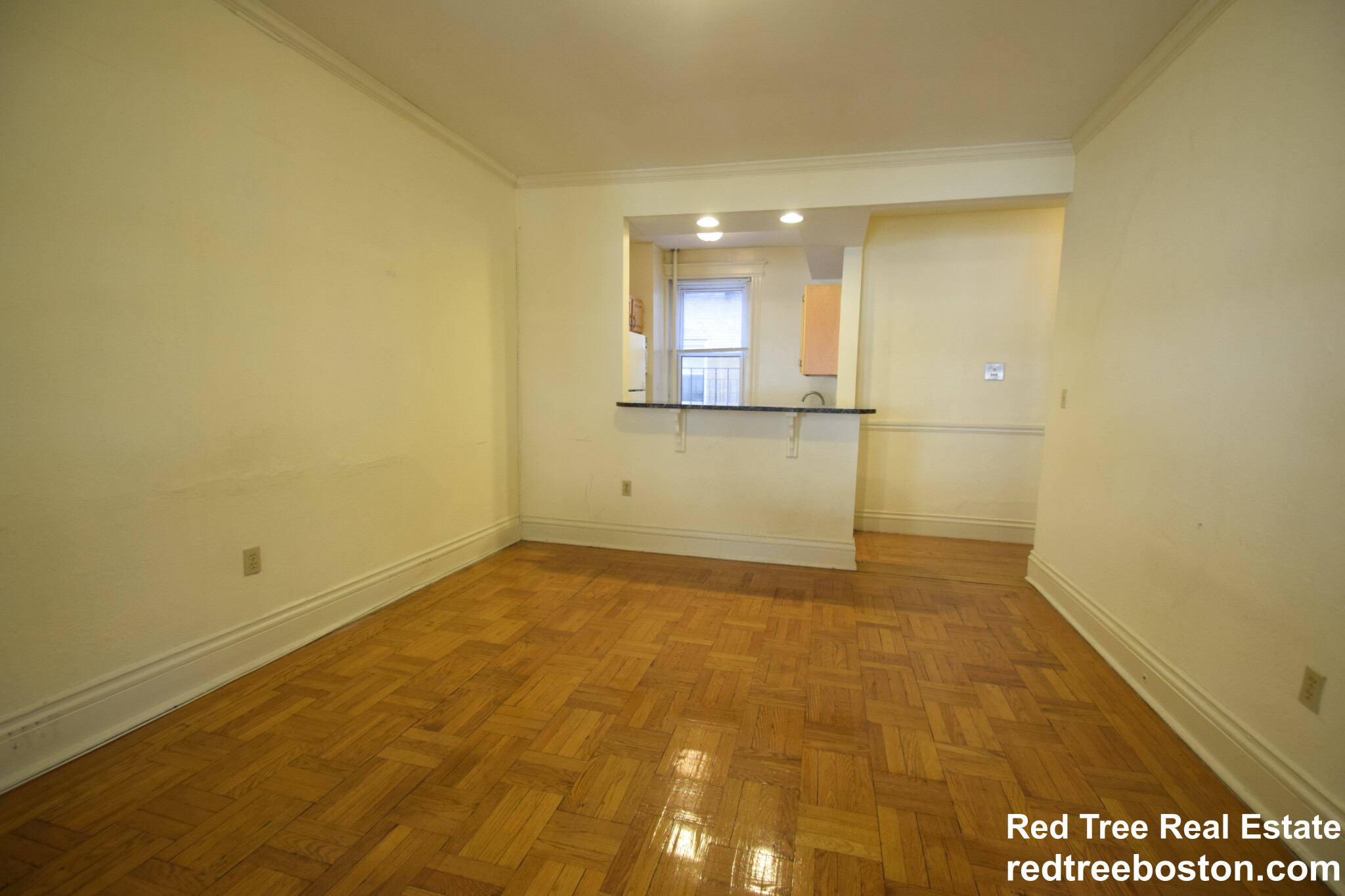 24 Queensberry St, Fenway