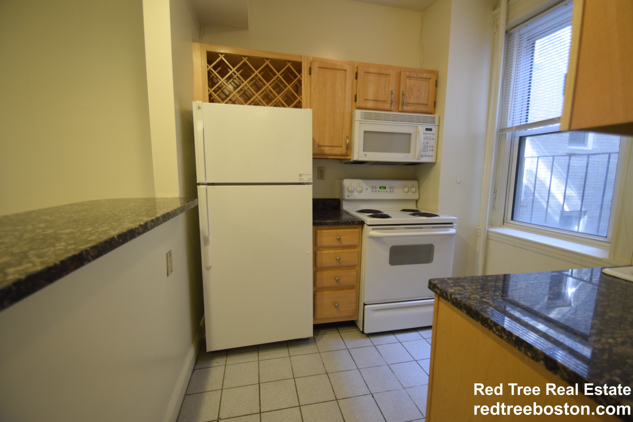 24 Queensberry St, Fenway