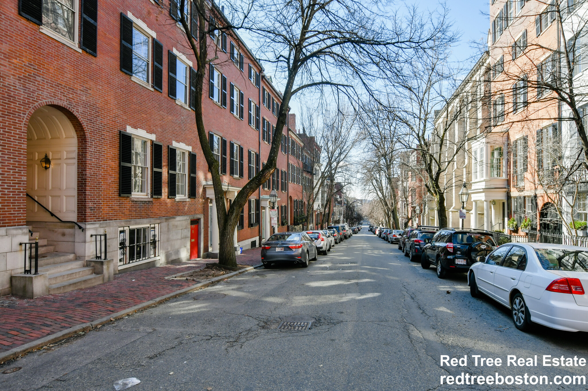 20 Chestnut St, Beacon Hill