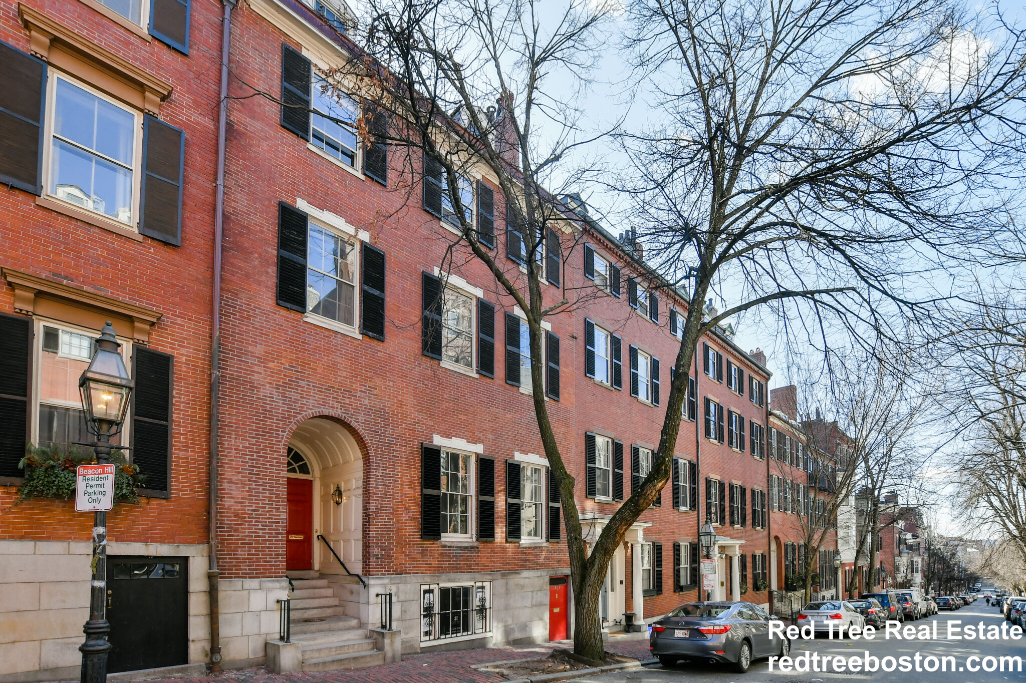 20 Chestnut St, Beacon Hill