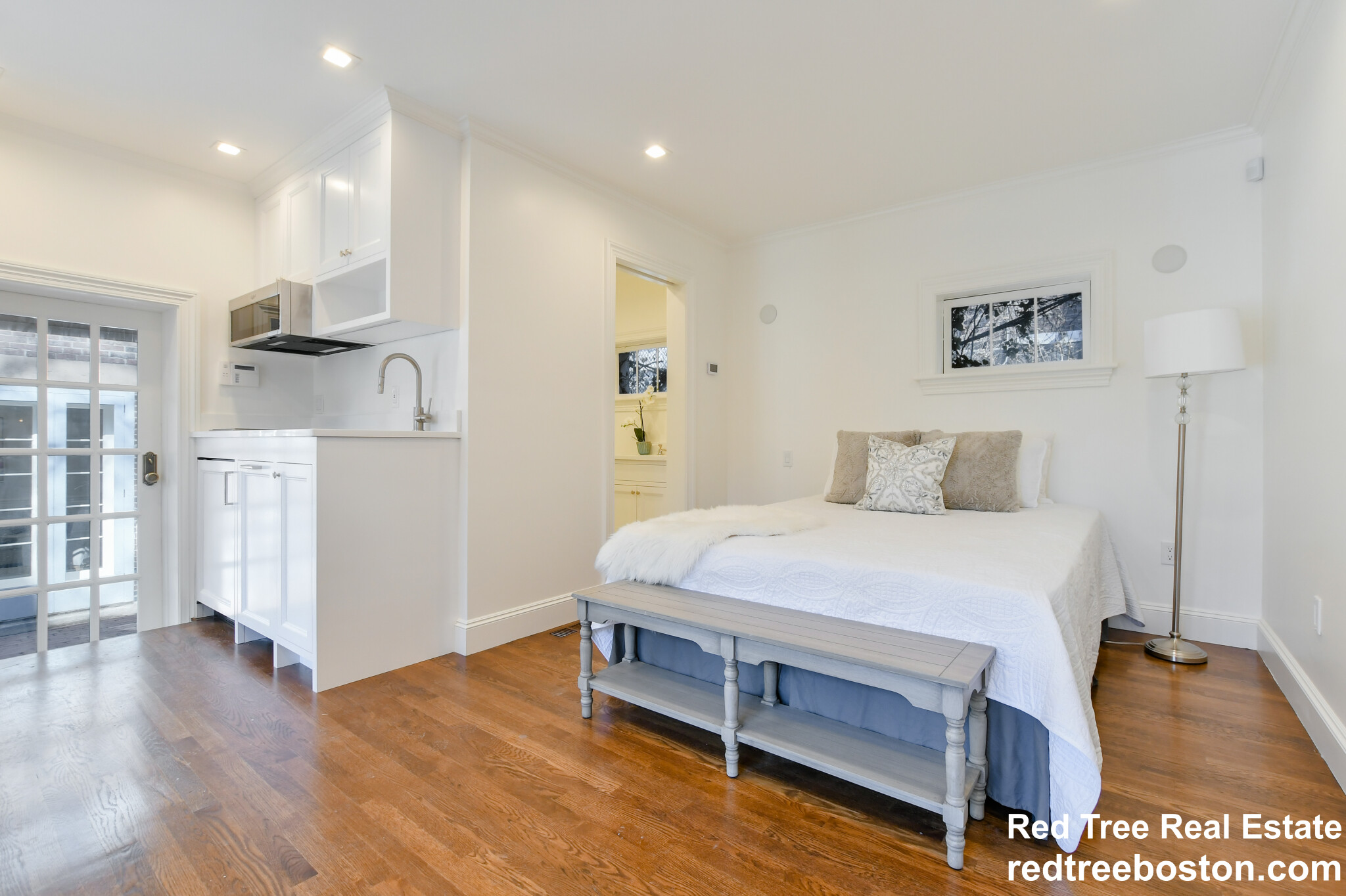 20 Chestnut St, Beacon Hill